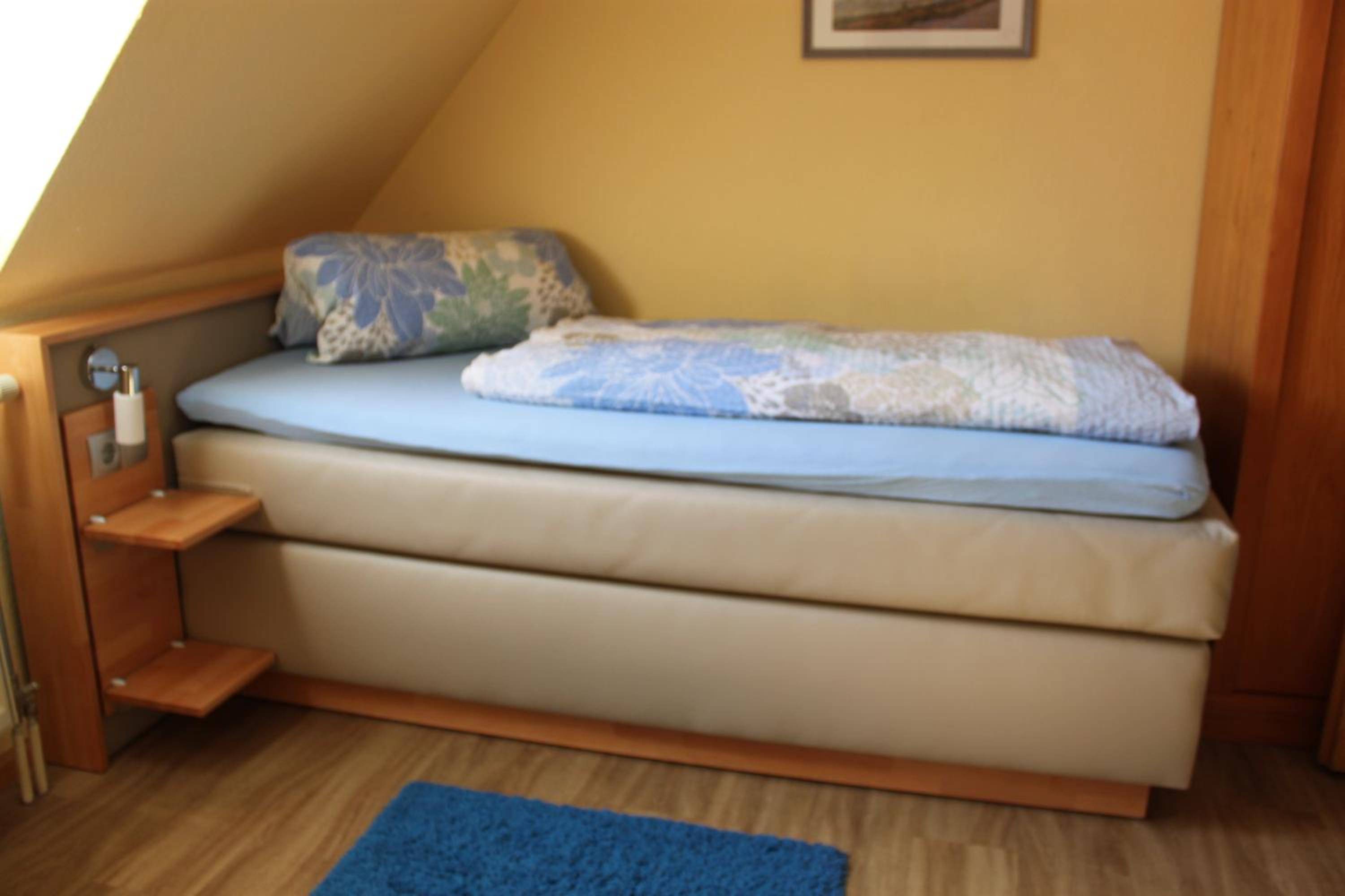 Single Room photo 3