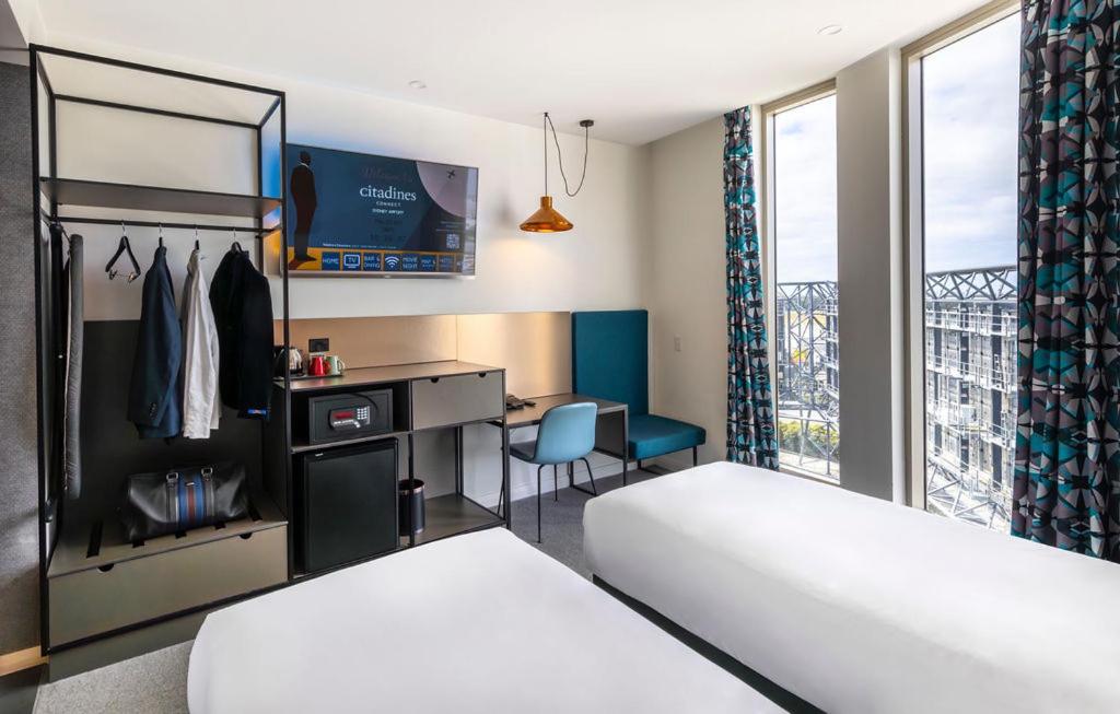Premium Economy Room thumbnail 5