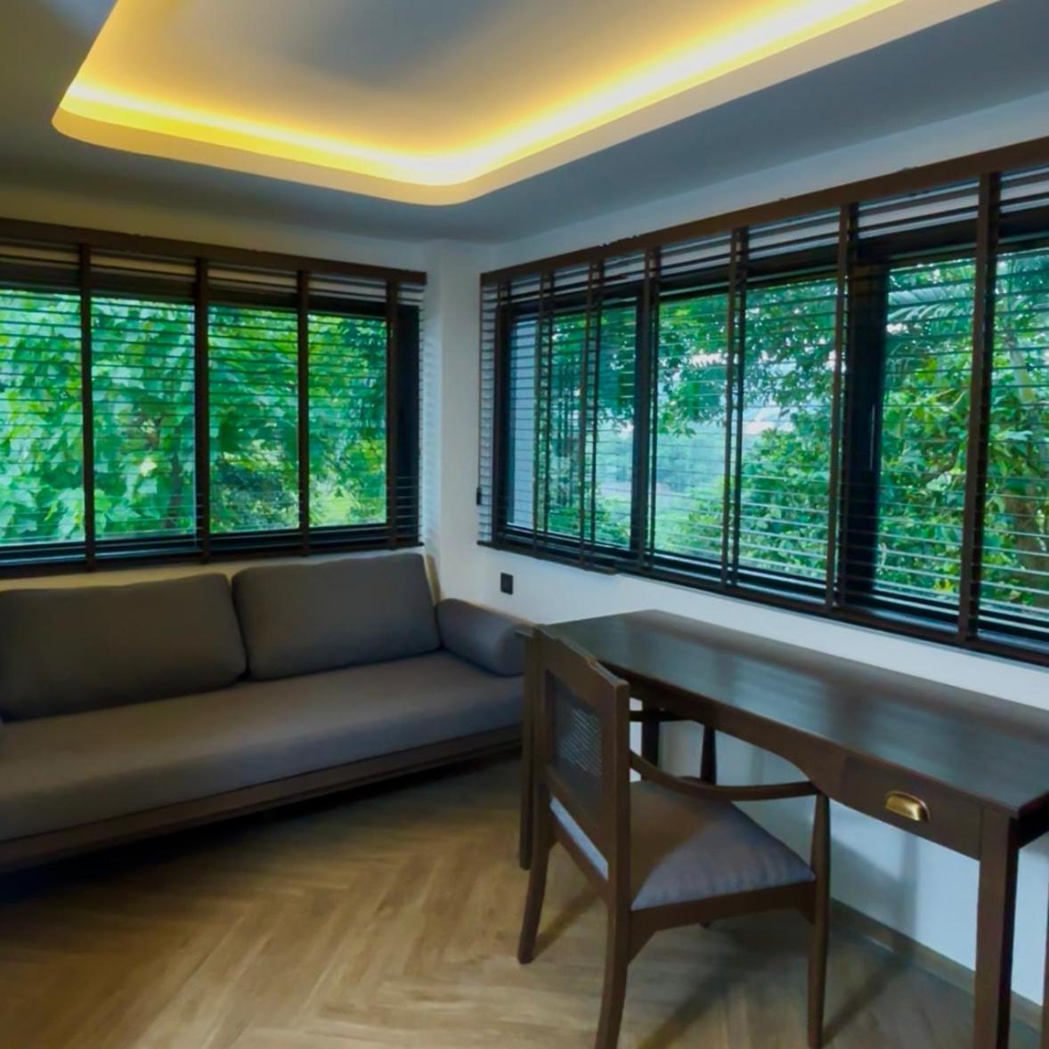 Junior Suite with Pool View photo 1