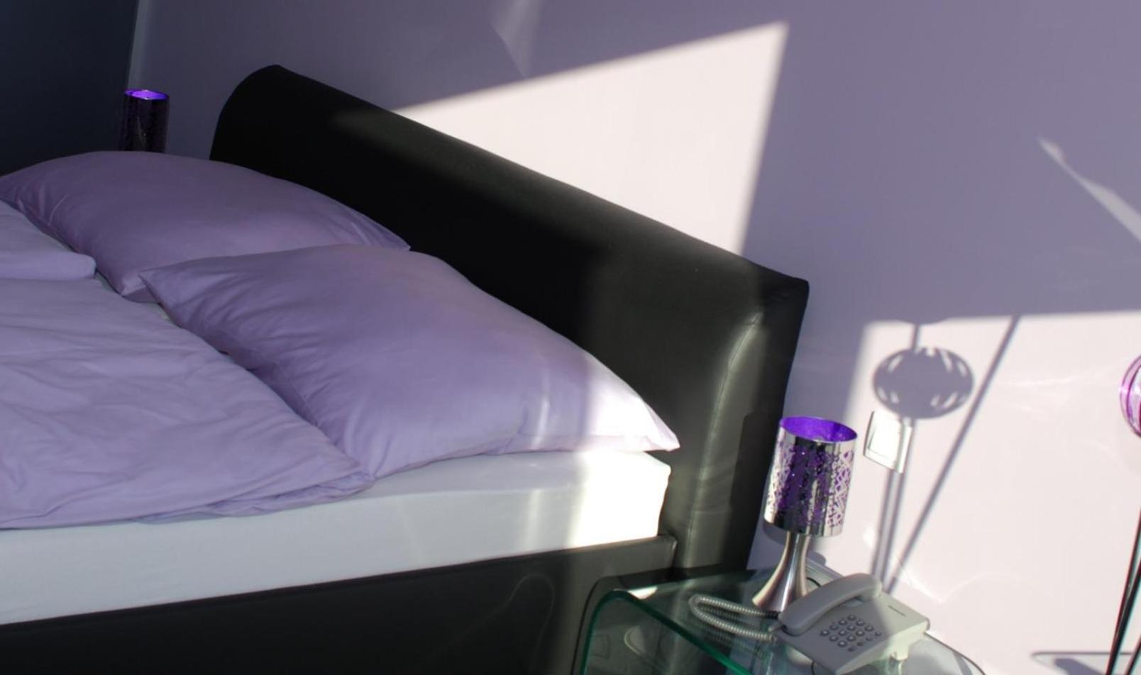 Double Room with Terrace - Photo 10