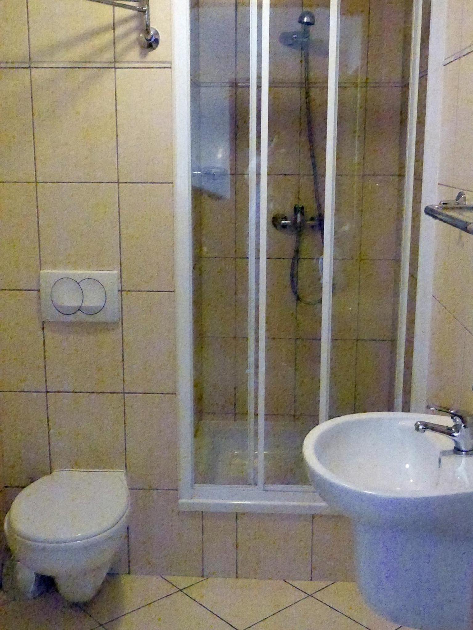 Double Room - Photo 3