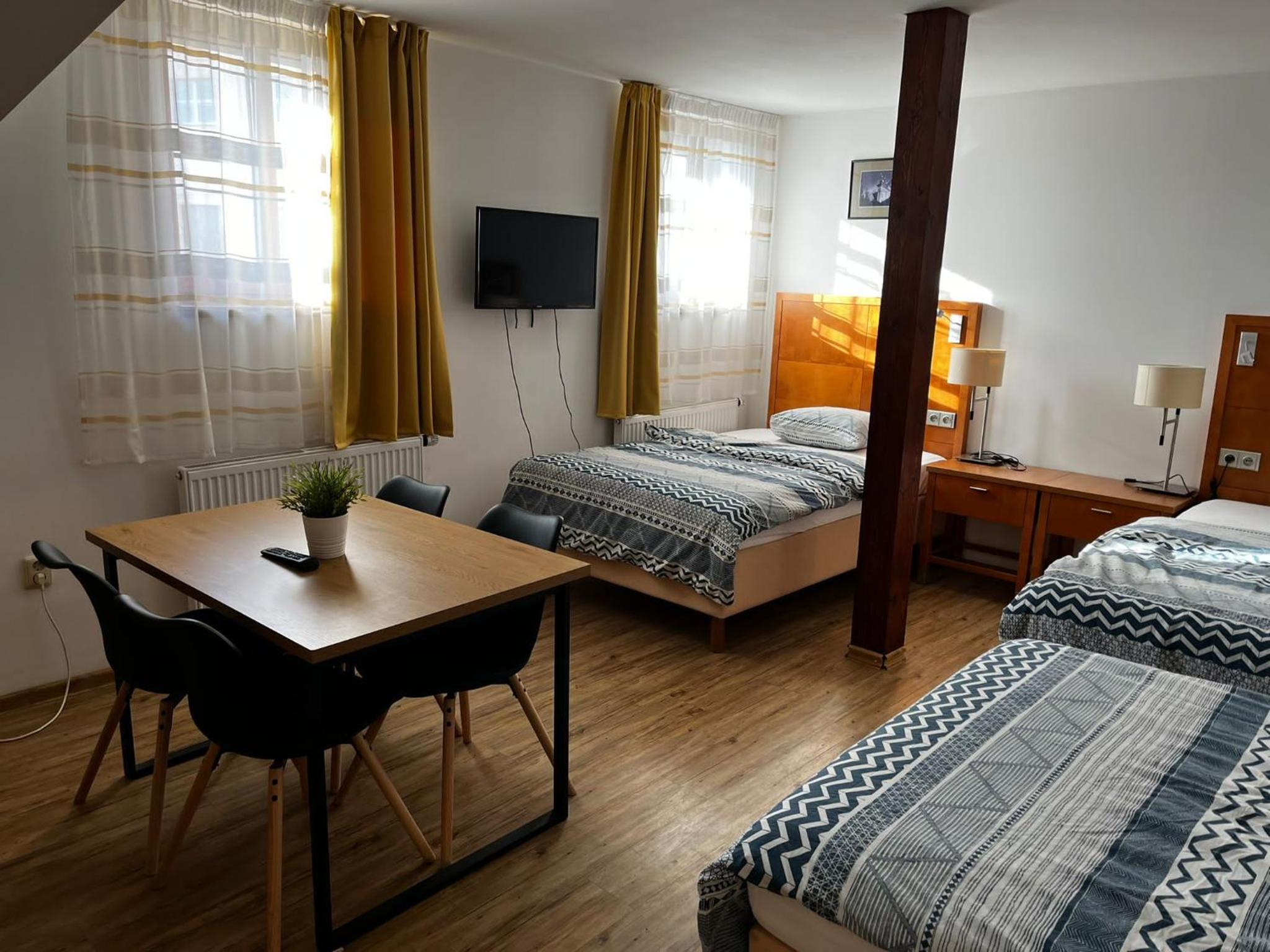 Triple Room with Private Bathroom photo 1