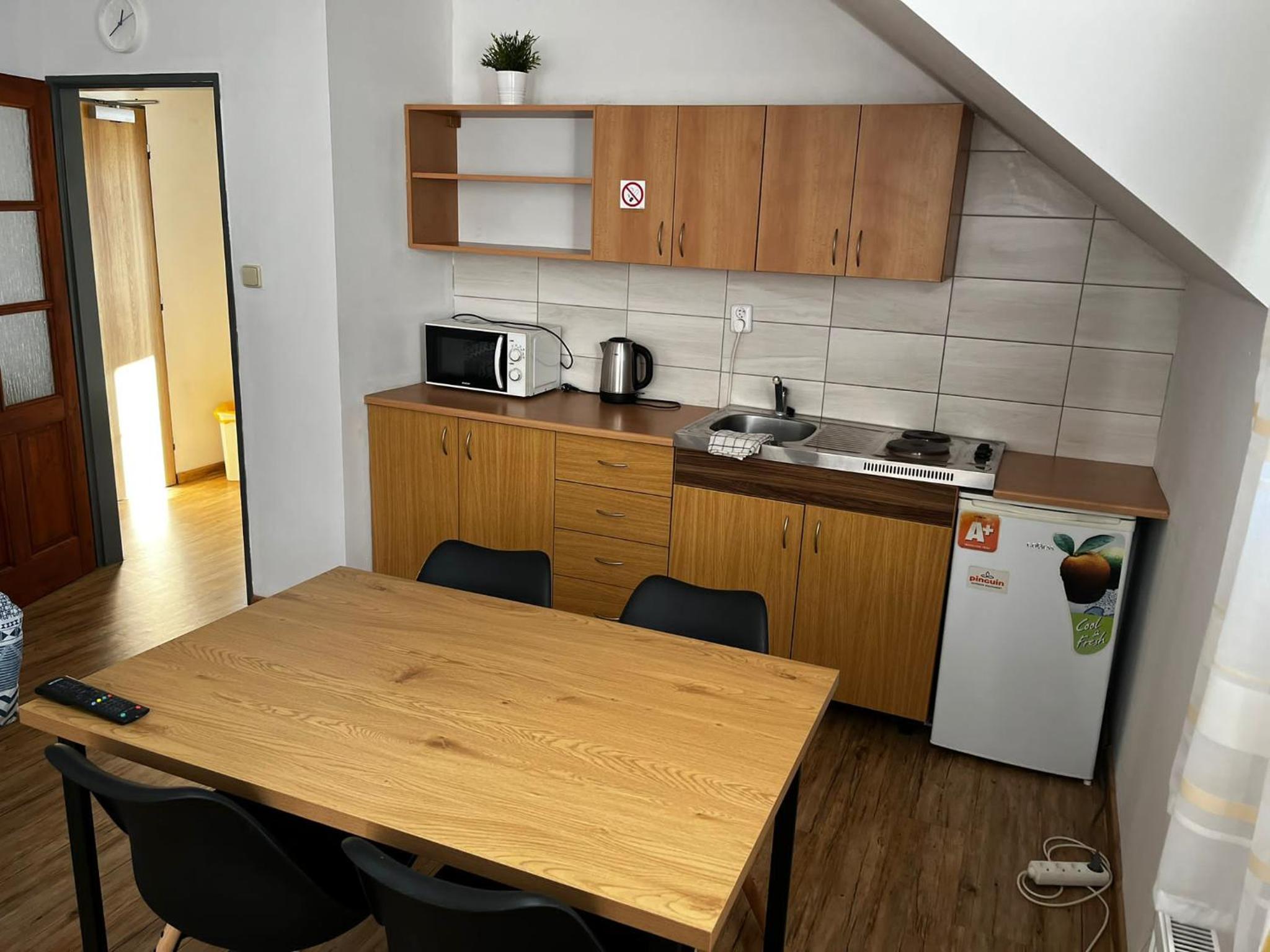 Triple Room with Private Bathroom photo 3