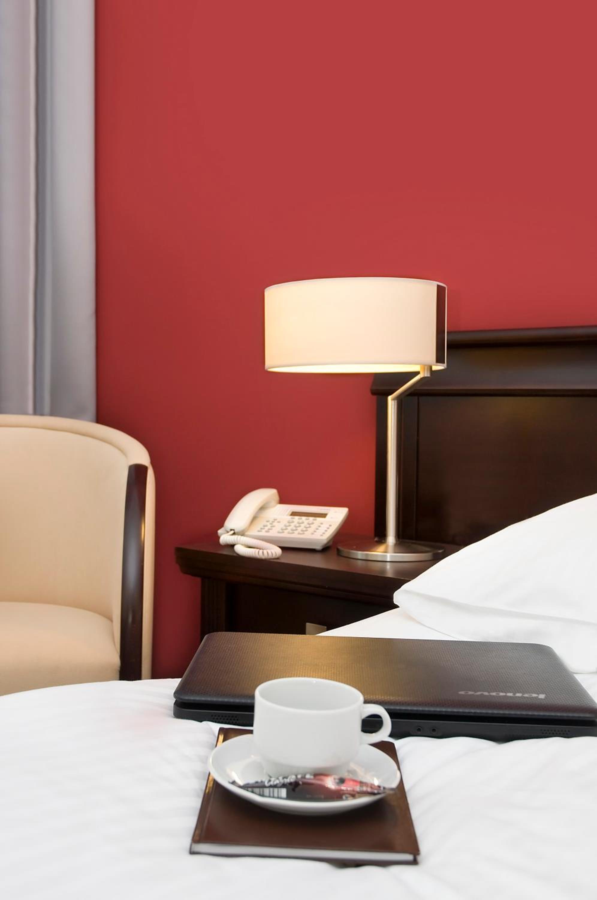 Double Room - Photo 8