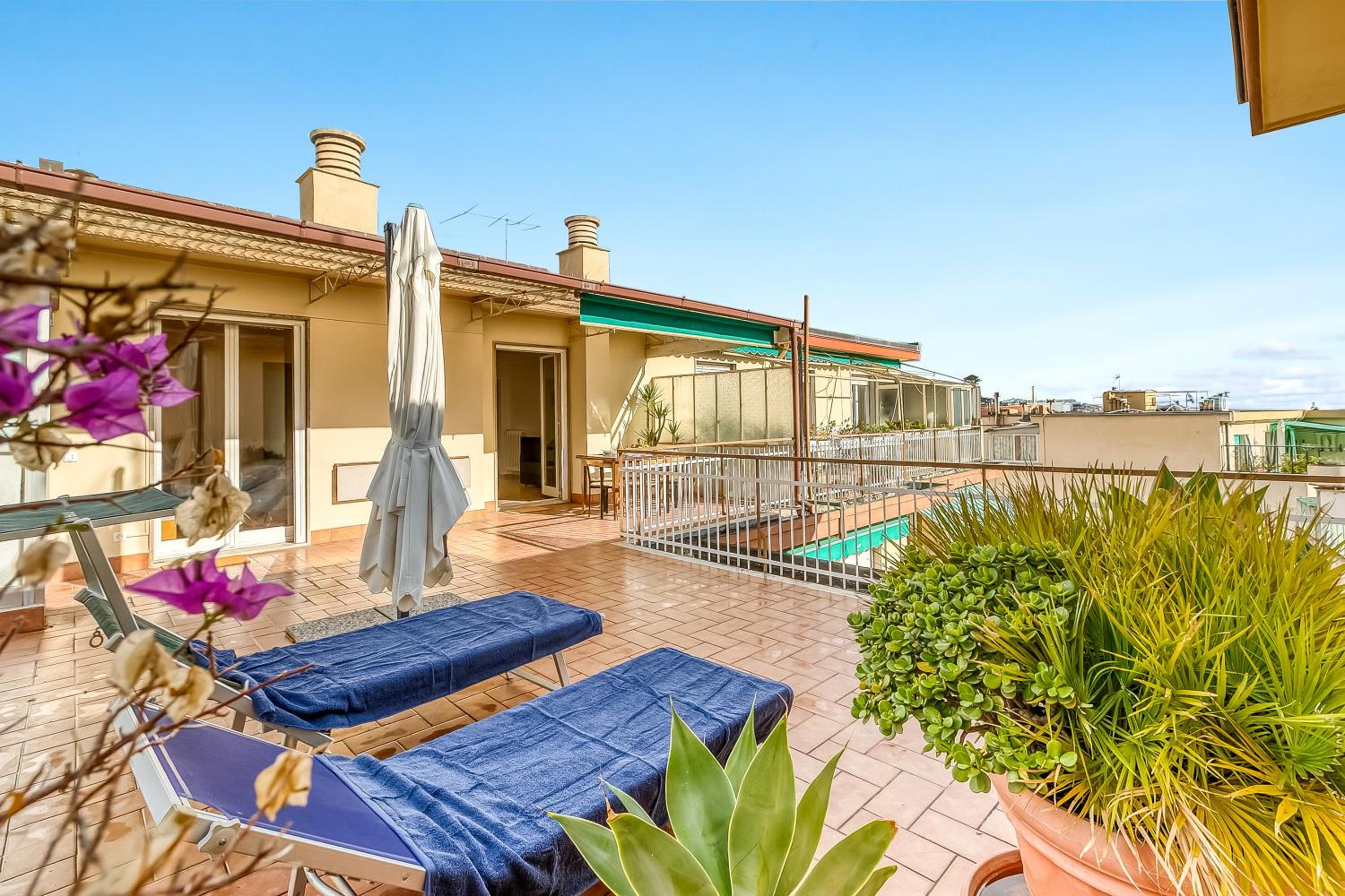 Apartment with Terrace