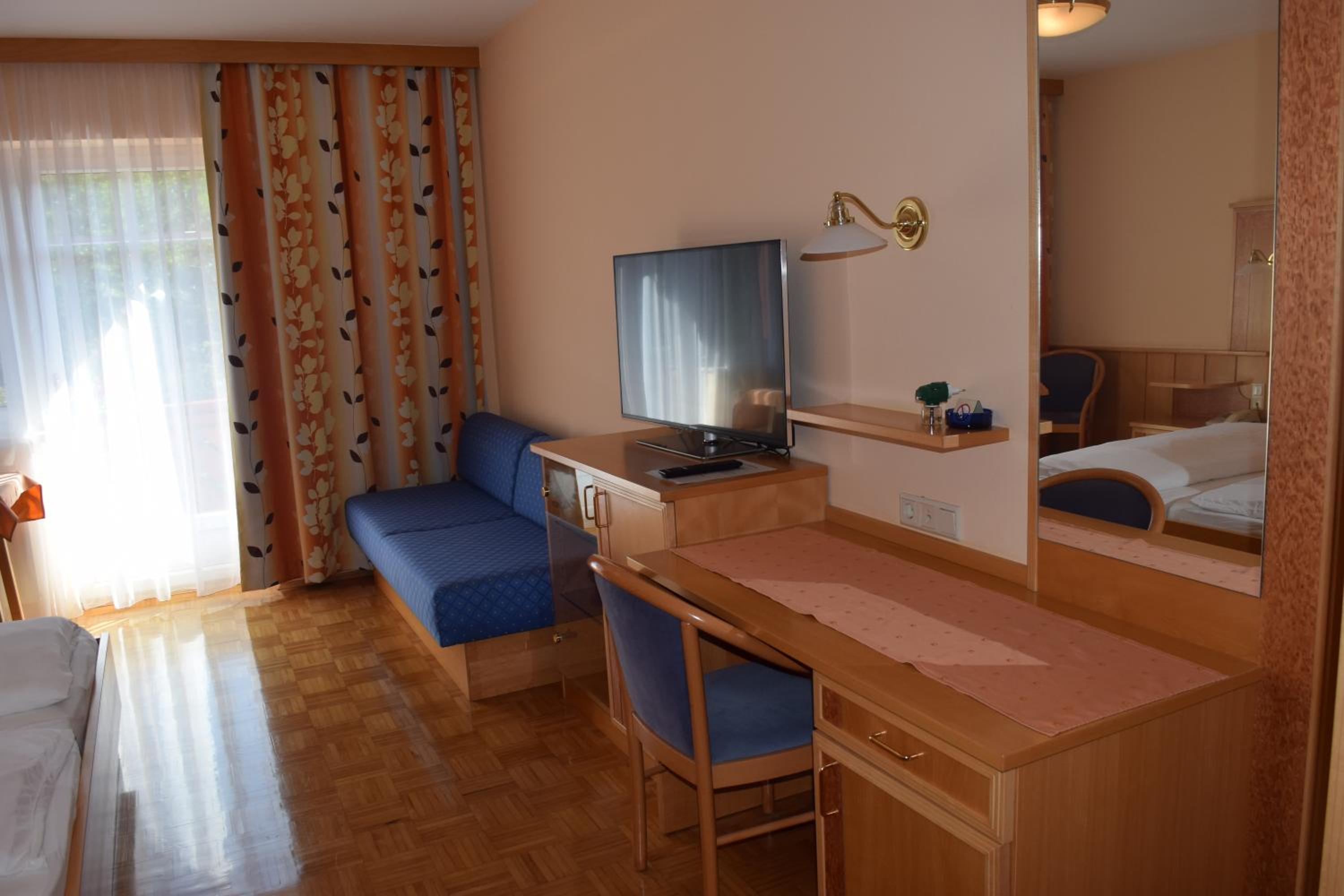 Double Room with Balcony photo 1