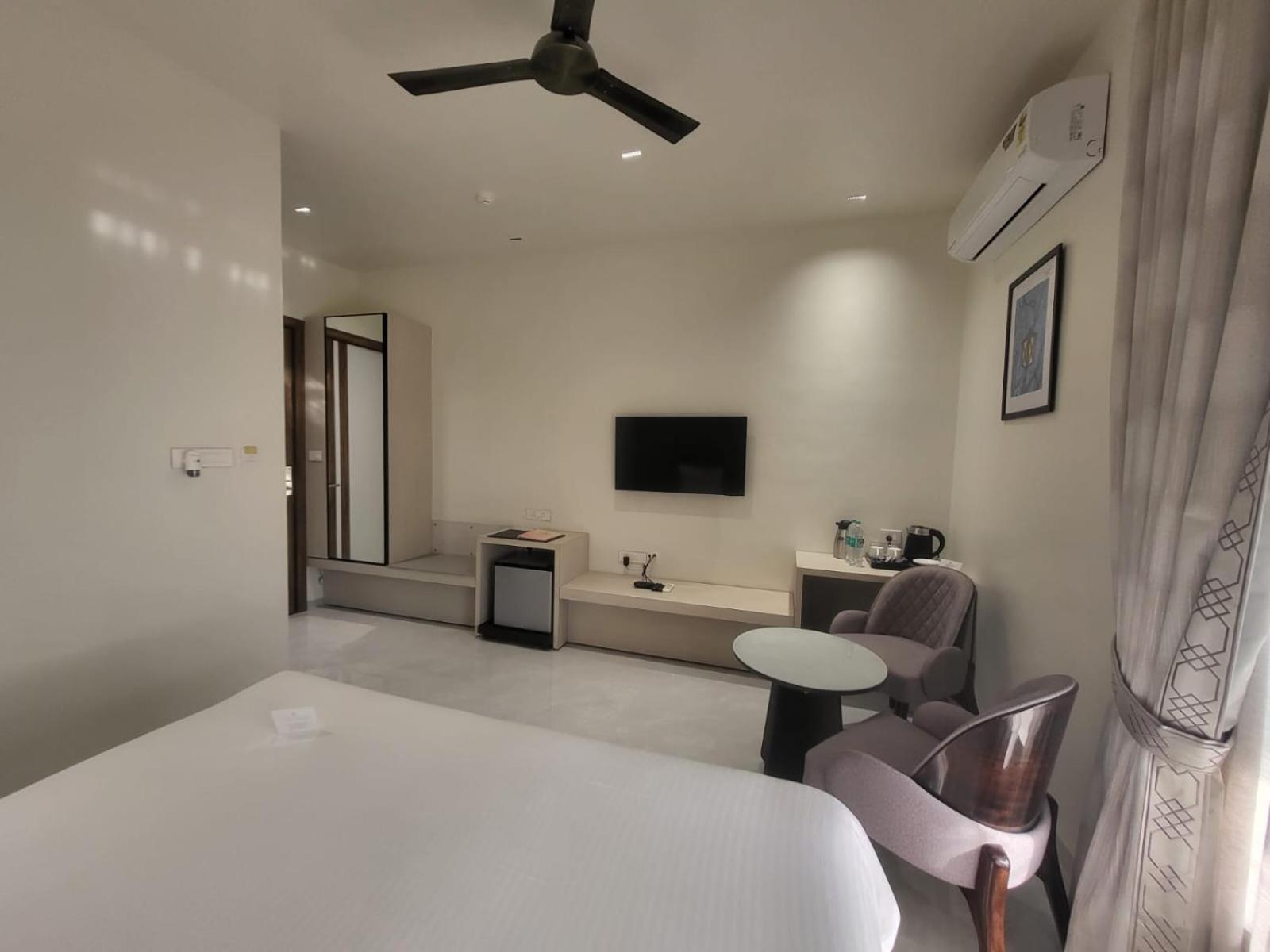 Superior Double Room photo 3