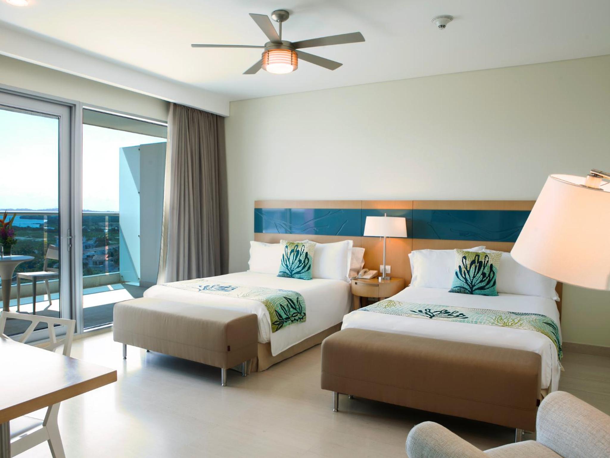 Executive Room - Photo 1