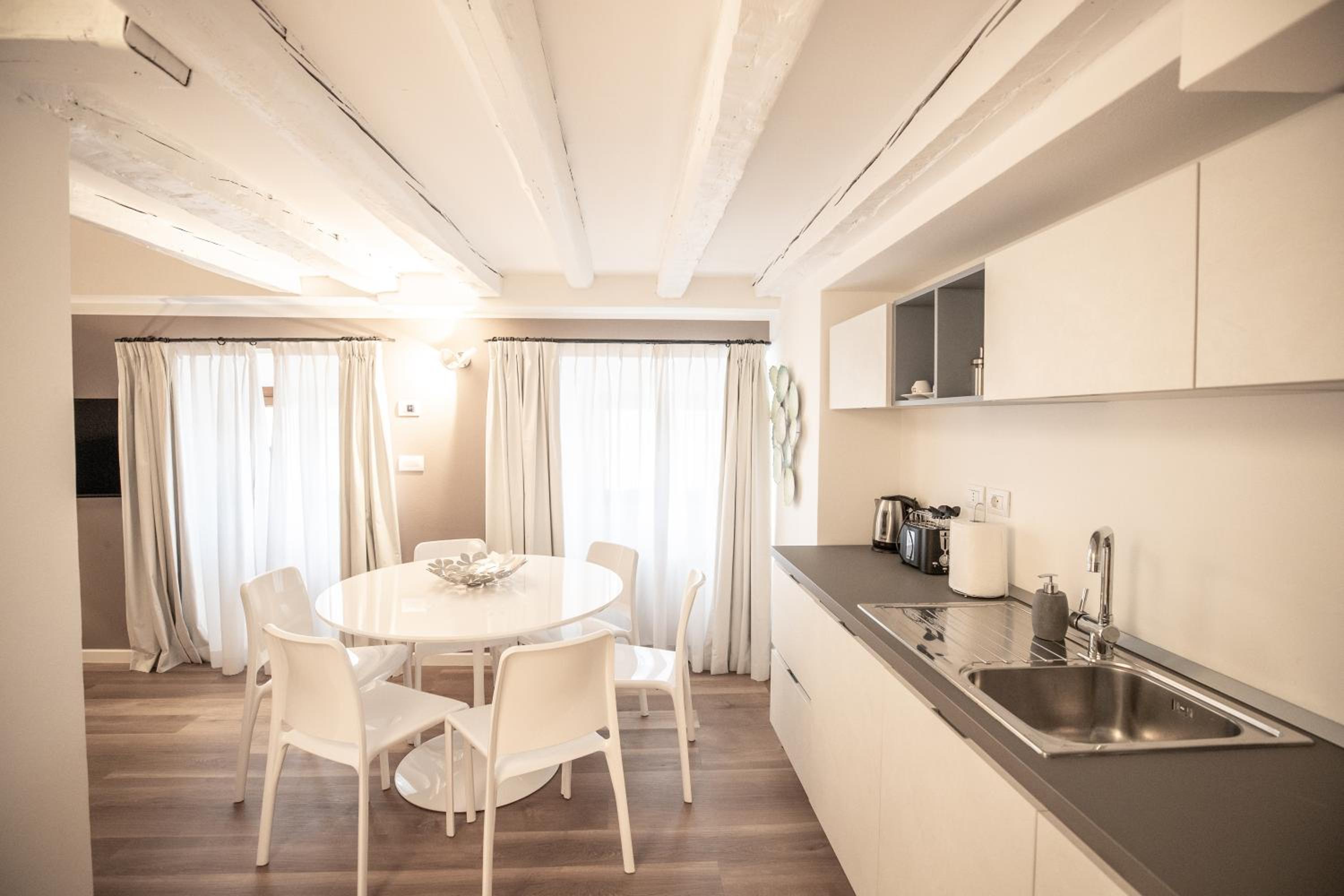 Two-Bedroom Family Apartment - Annex photo 2