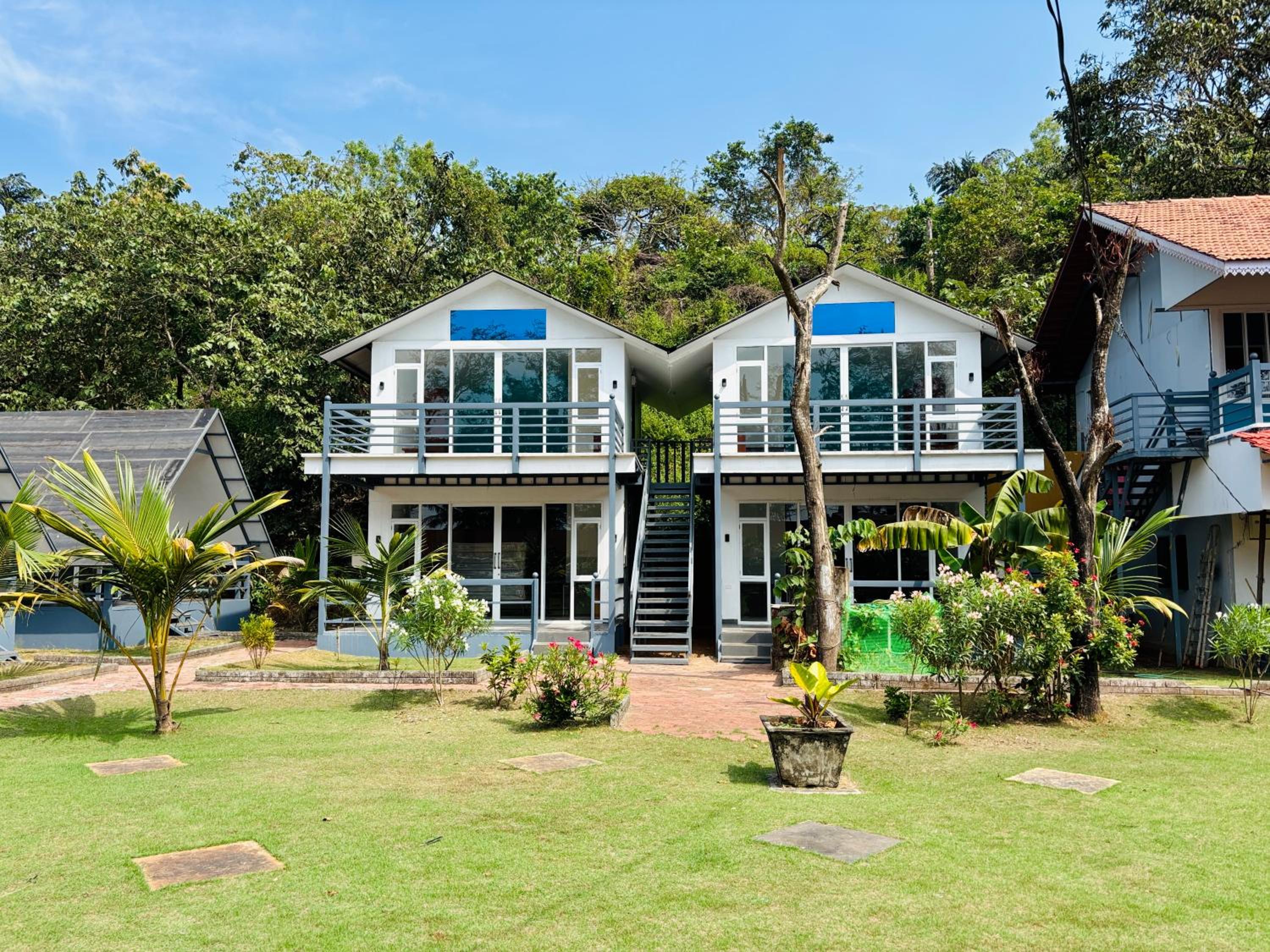 Villa with Sea View - Photo 7