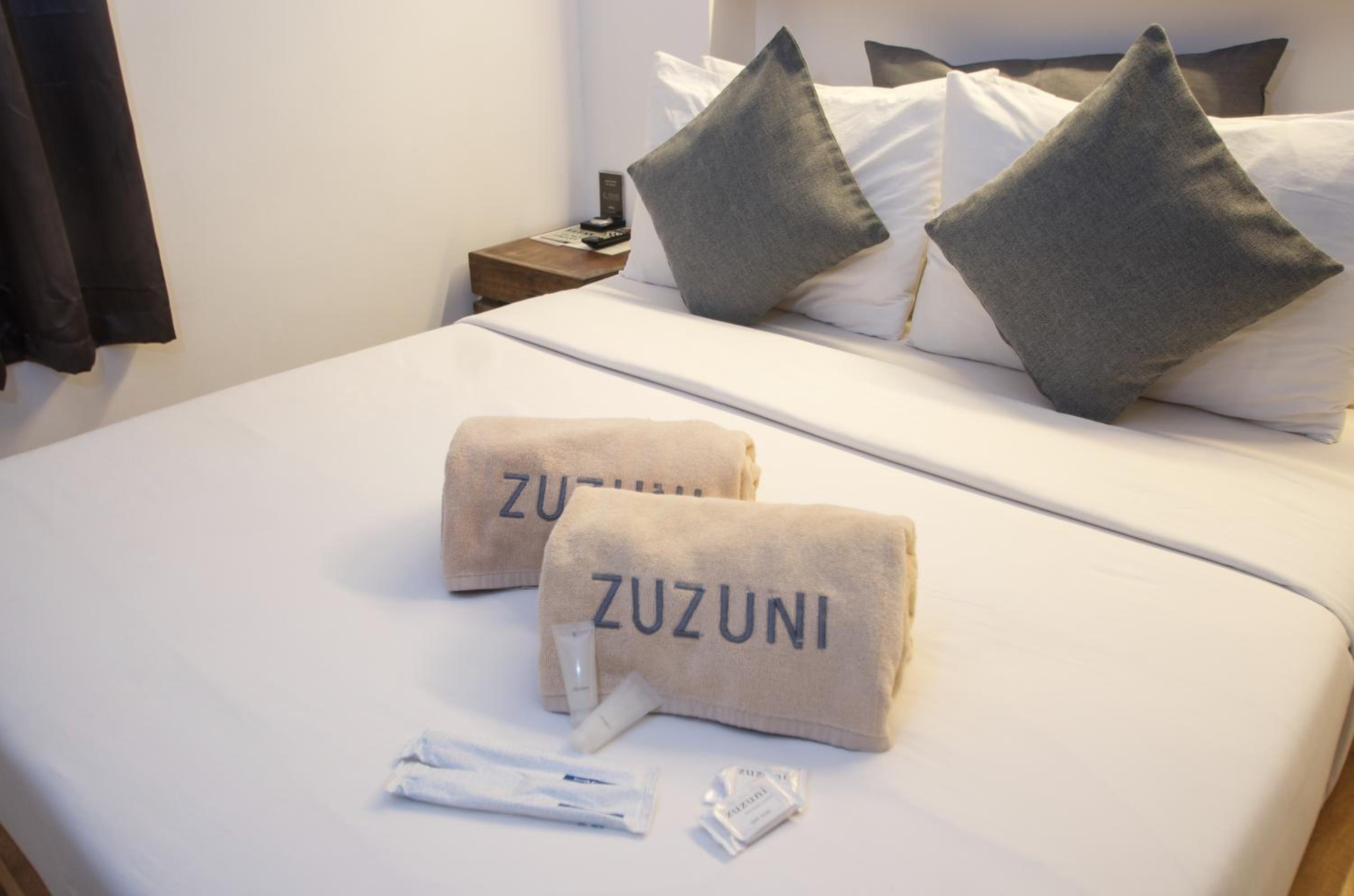 Deluxe Room - Photo 4