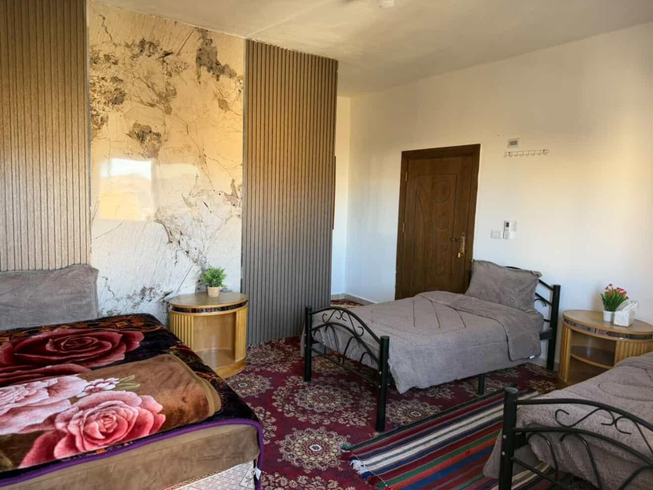 Triple Room with Private Bathroom photo 3
