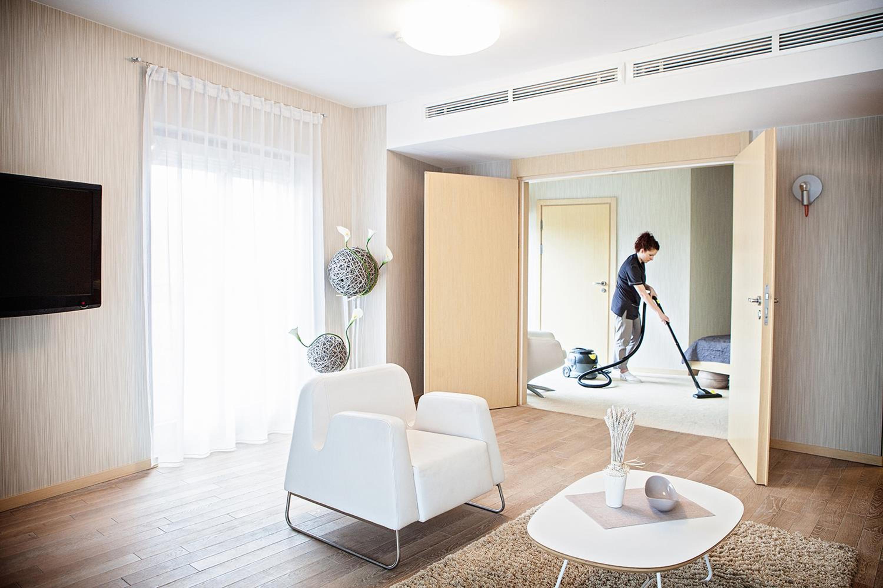 Apartment - Photo 11