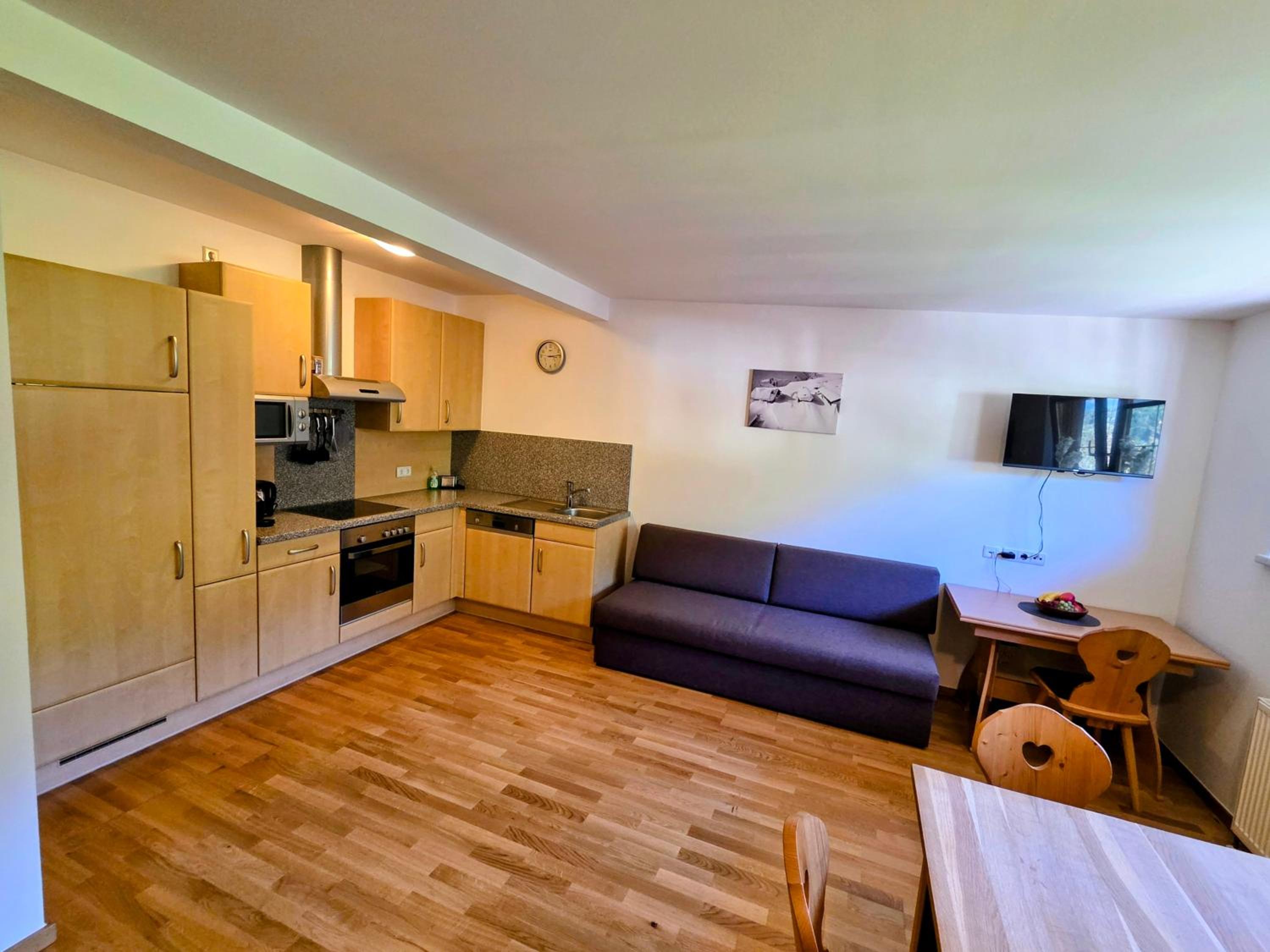 Two-Bedroom Apartment with Mountain View photo 1