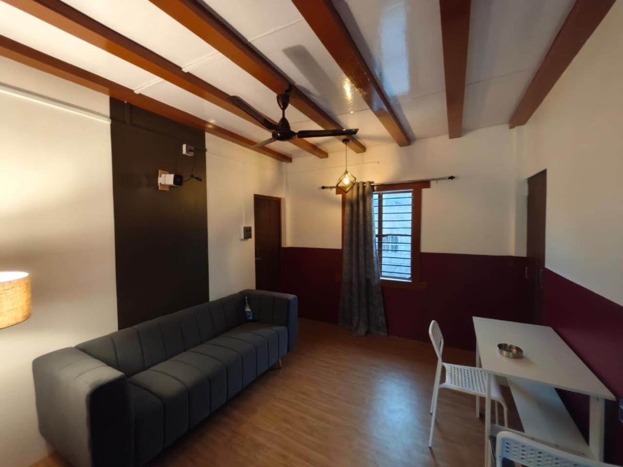 Three-Bedroom Vacation Home  photo 2