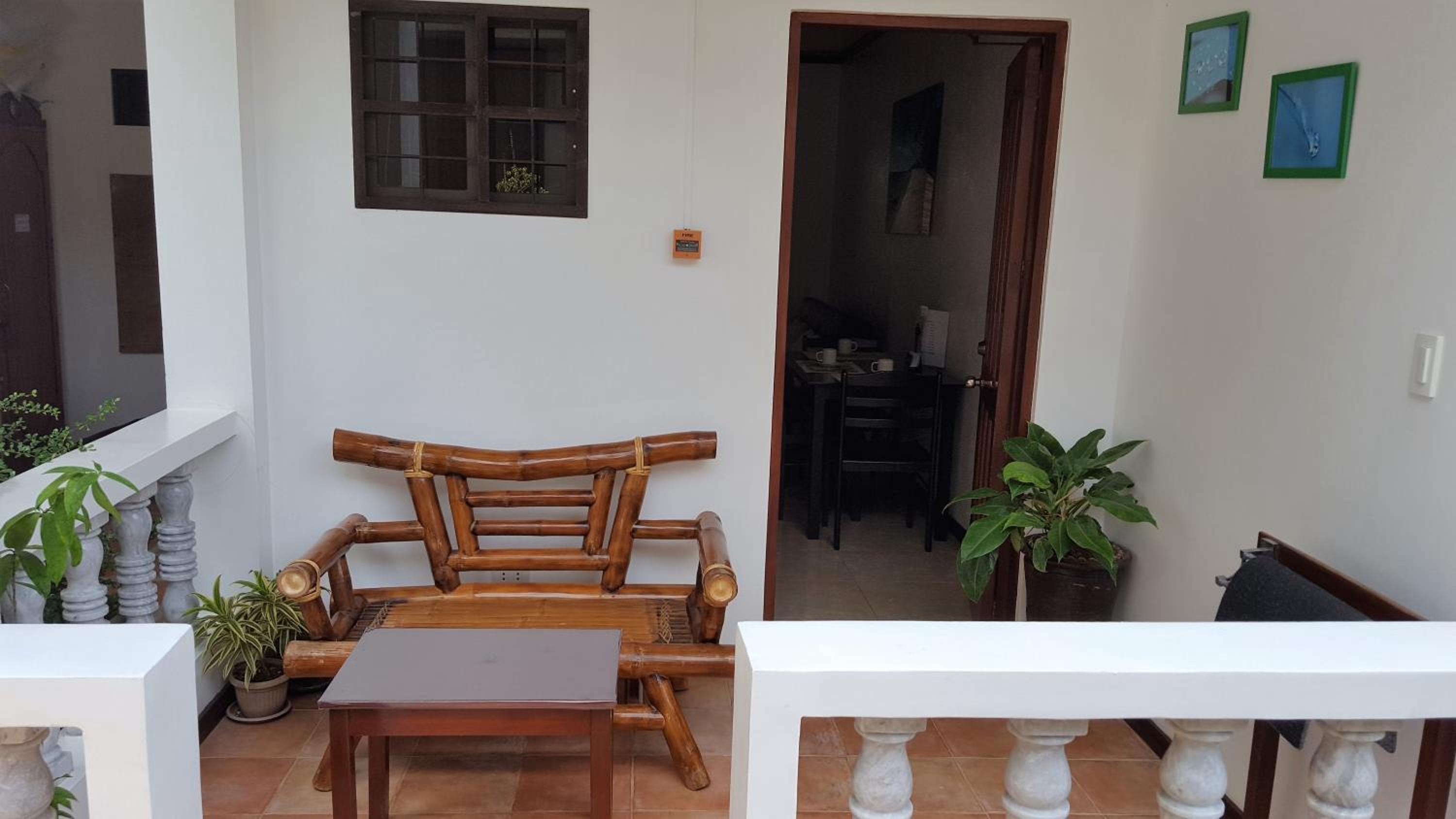 Standard Double Room - Photo 4