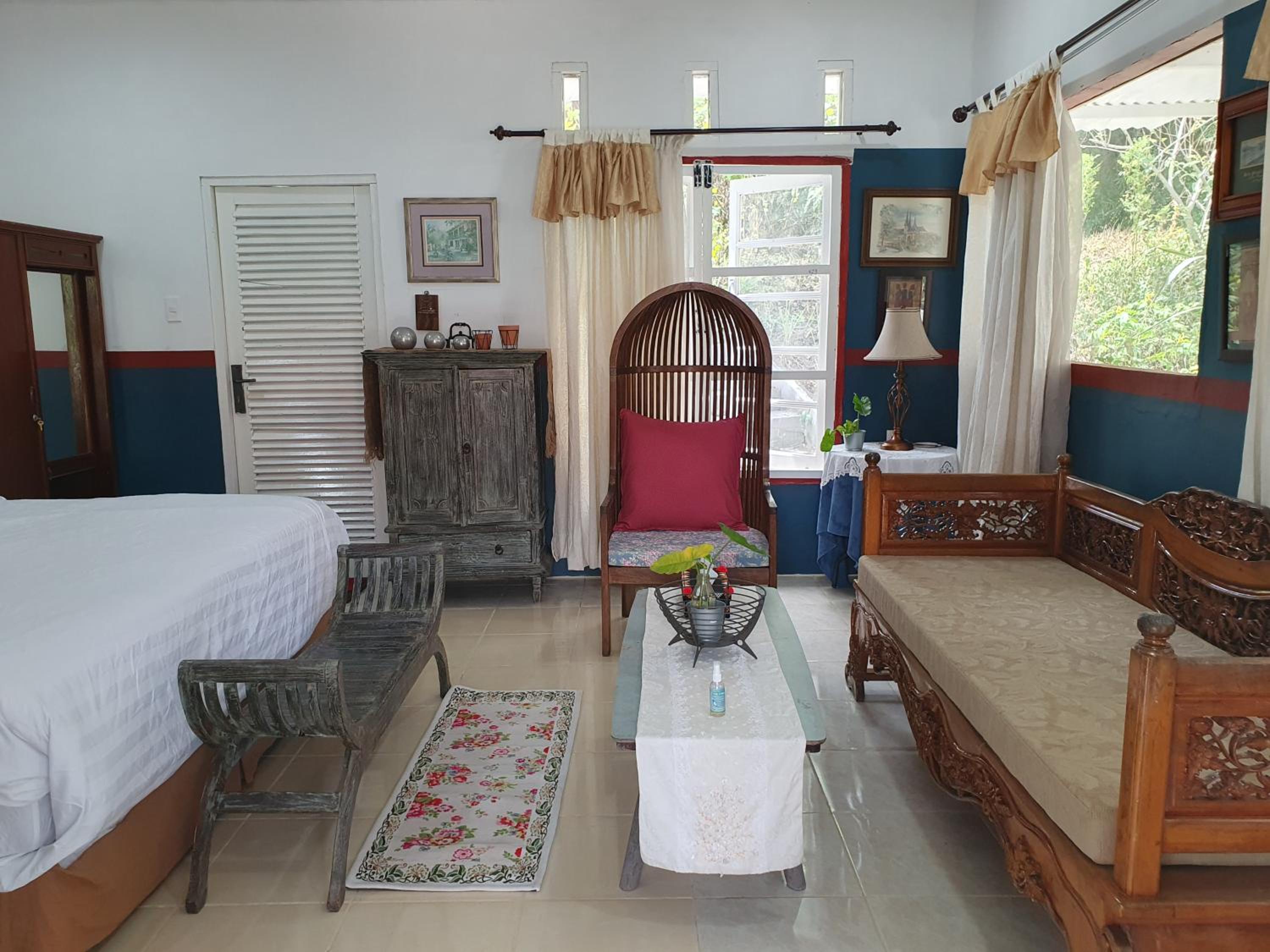 Bungalow with Garden View photo 3