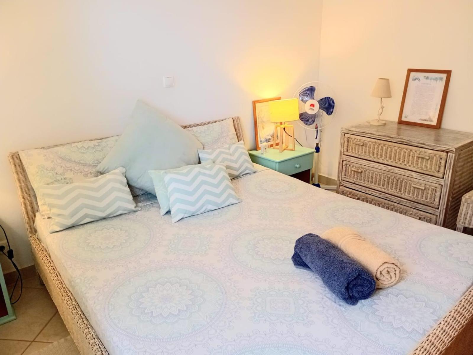 One-Bedroom Apartment - Oceanfront photo 3