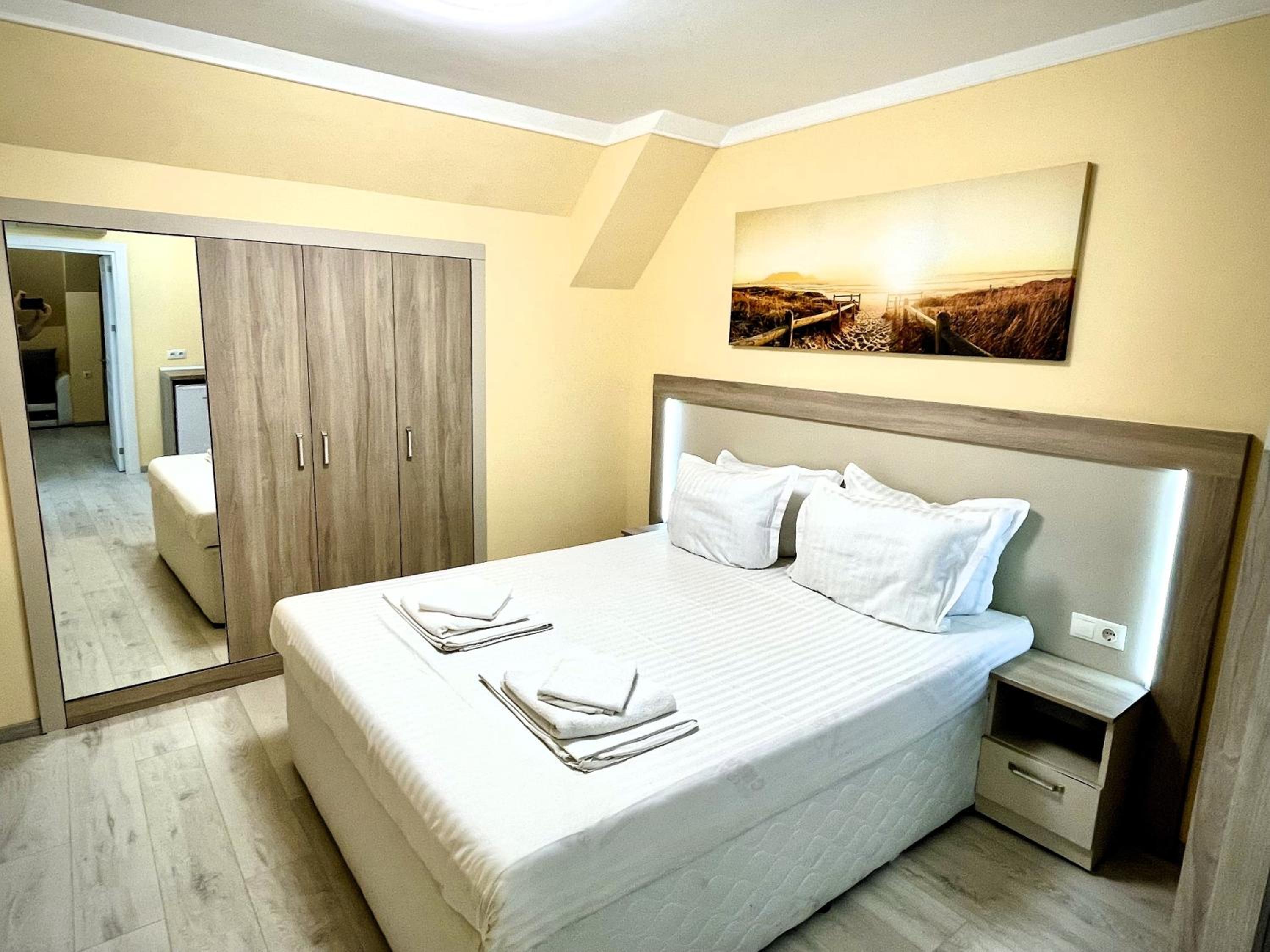 Suite with Sea View