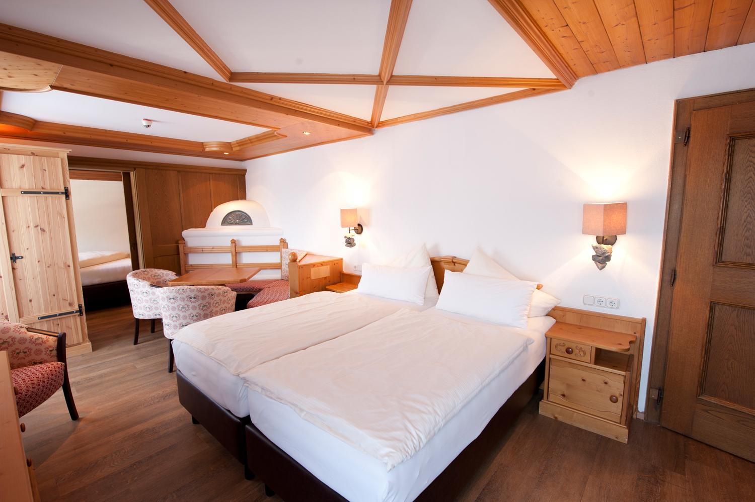 Triple Room with Bath photo 1