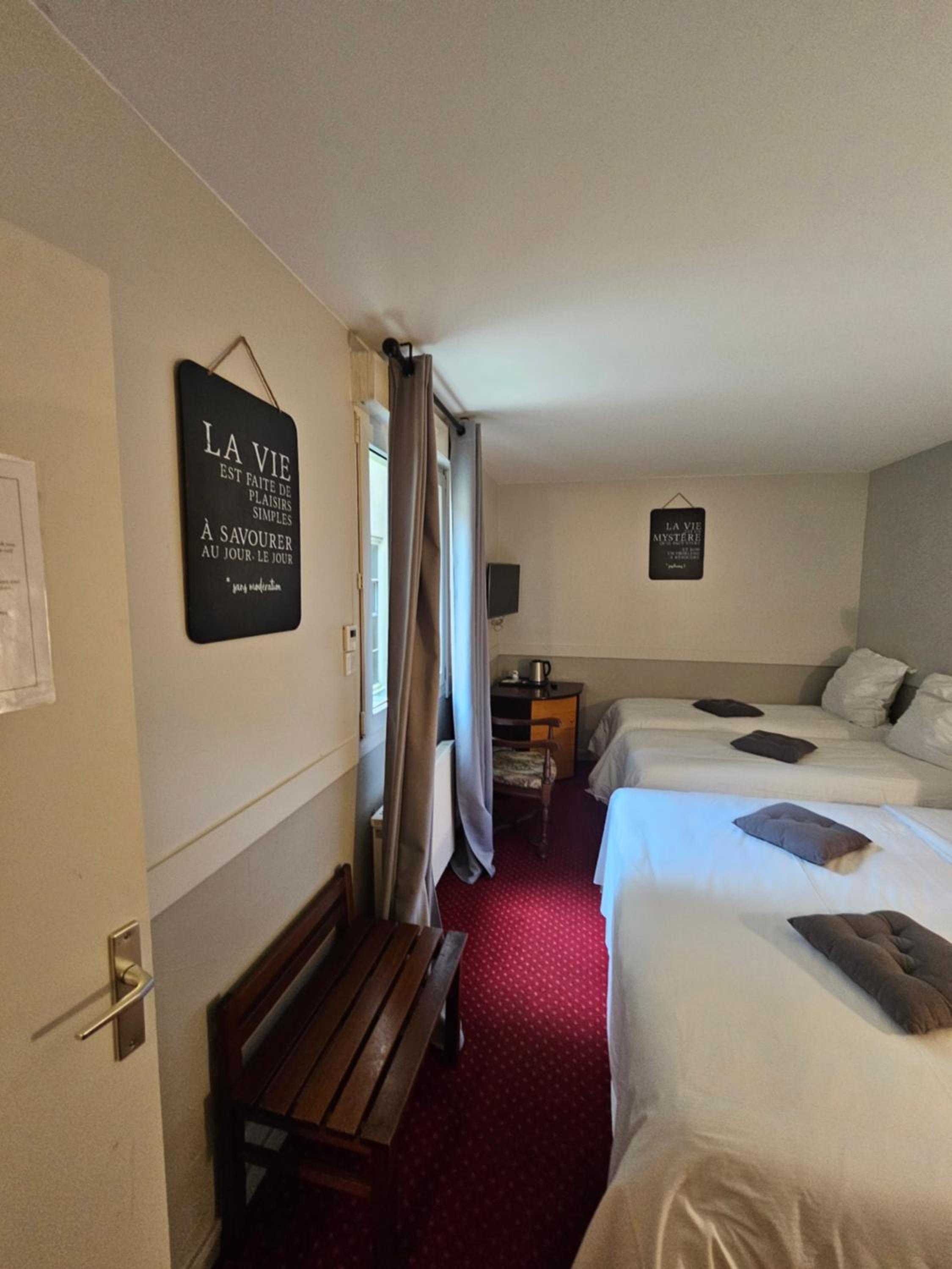 Quadruple Room photo 2