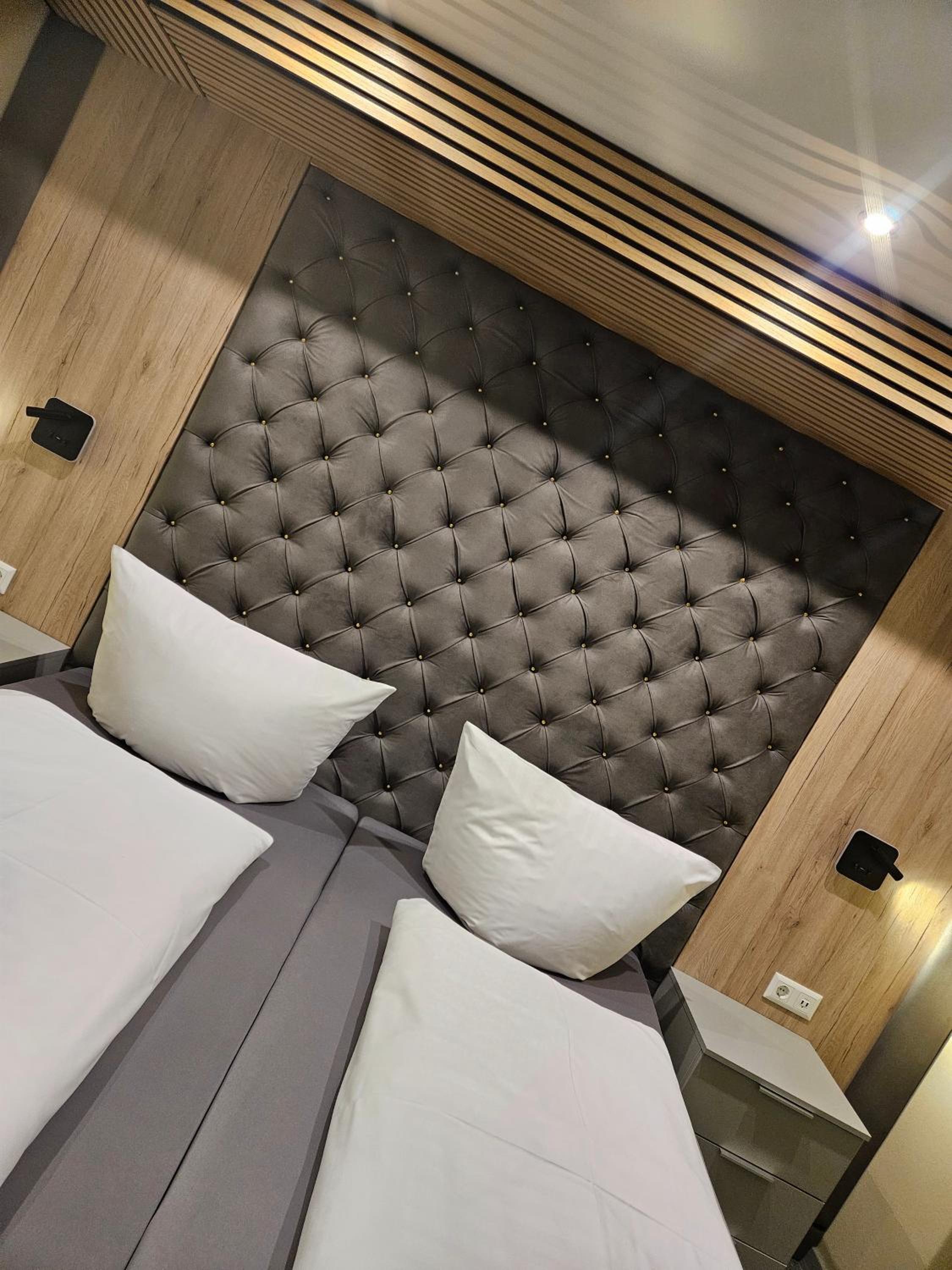 Basic Triple Room