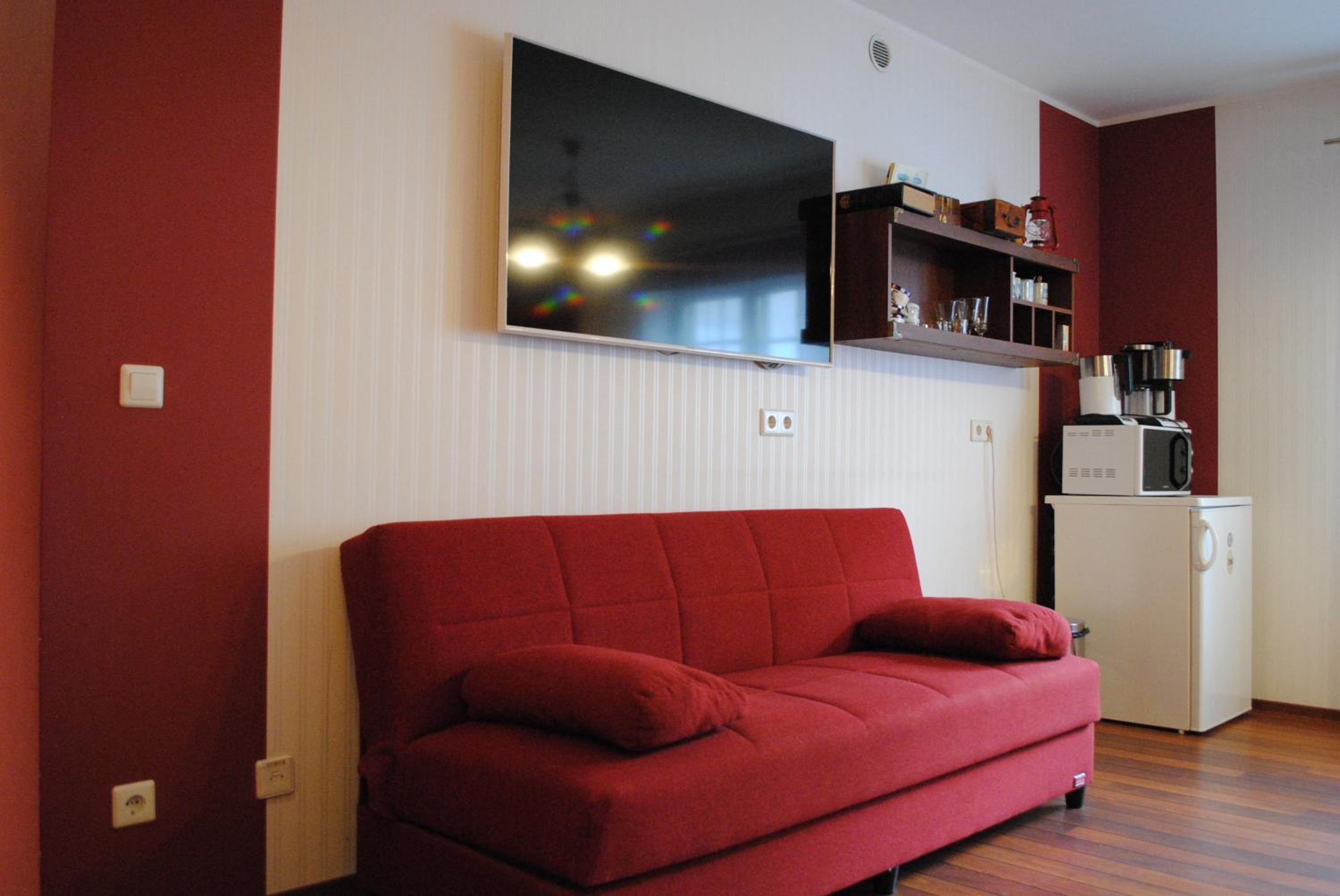 Apartment with Sauna - Photo 4