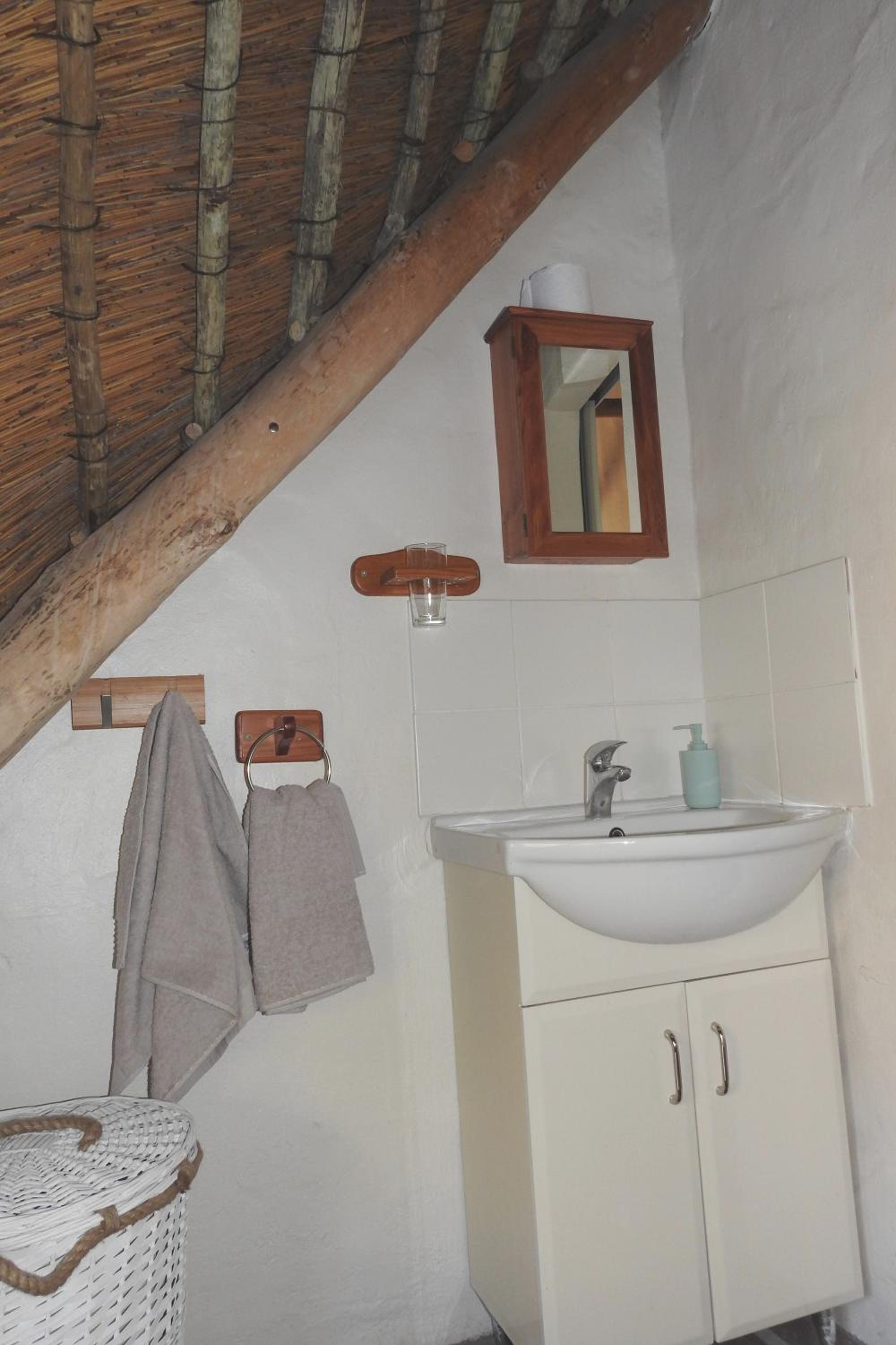 Two-Bedroom Cottage photo 2