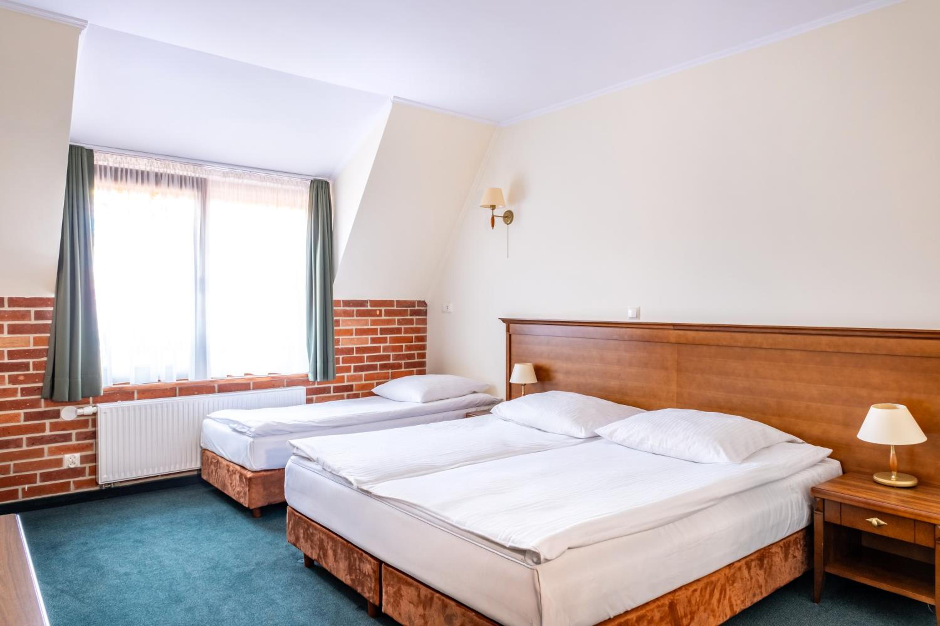 Comfort Triple Room with Shower