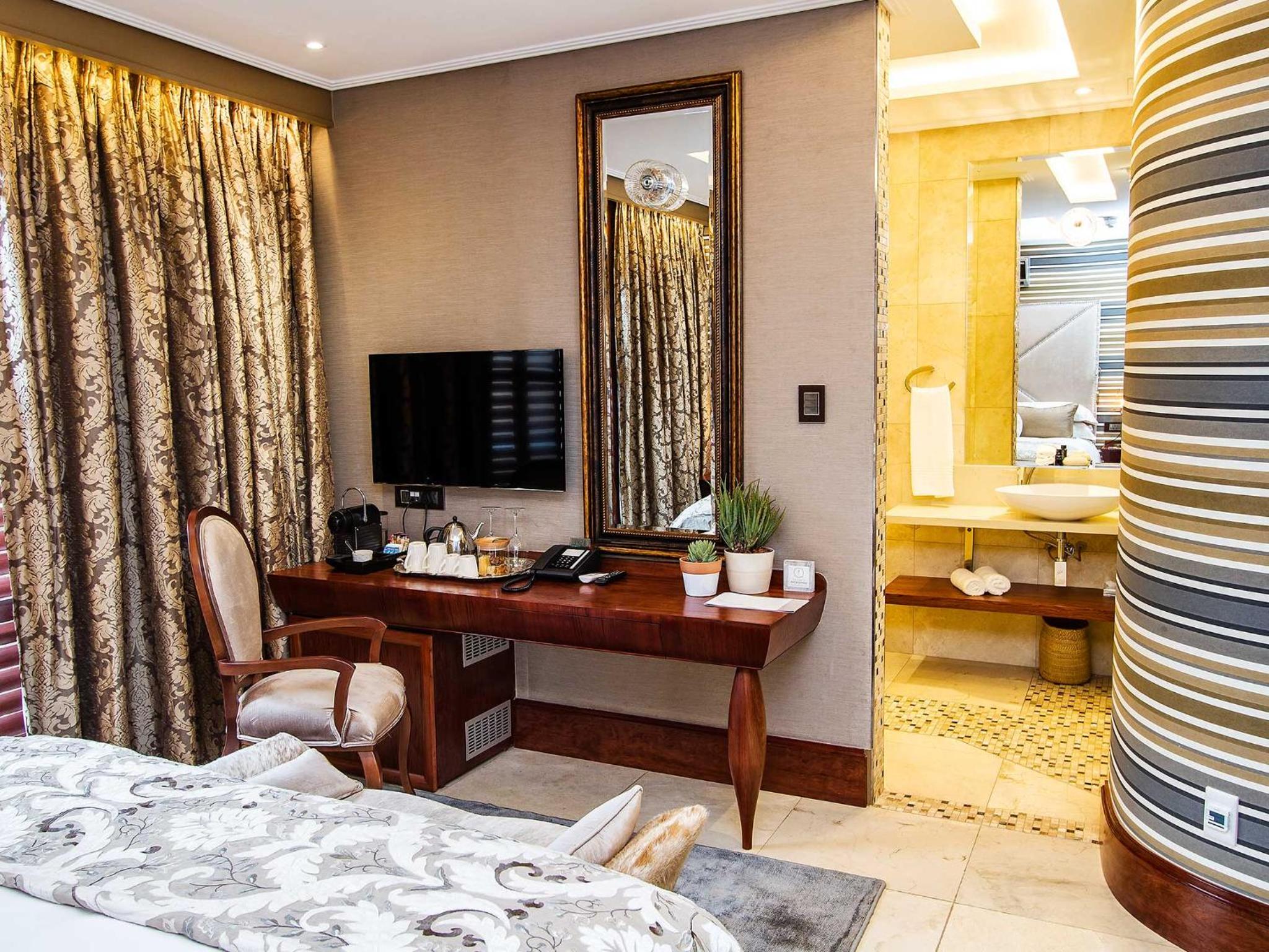 Superior Double Room photo 2