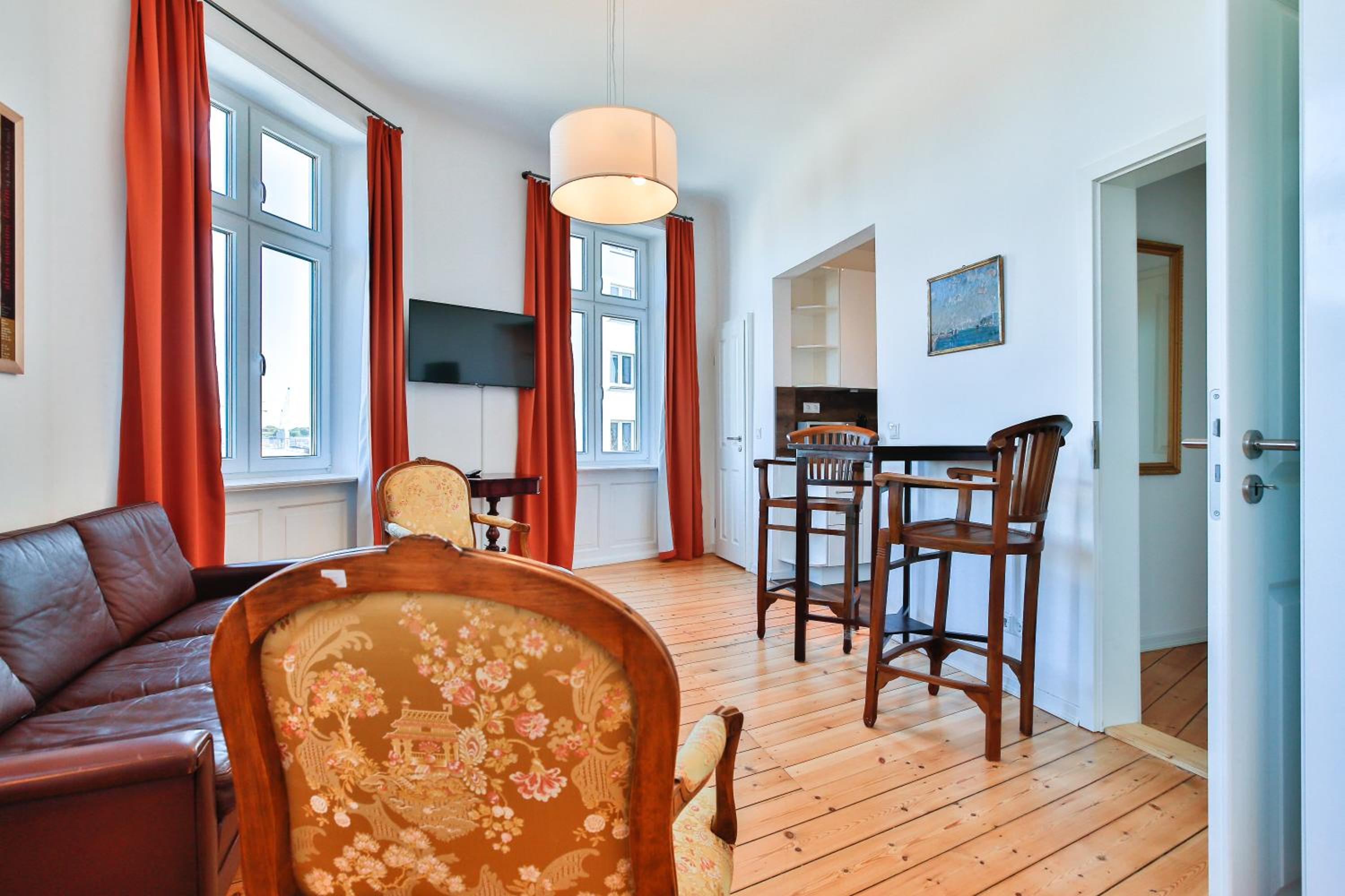 Apartment with River Views Pfiffi - Photo 7