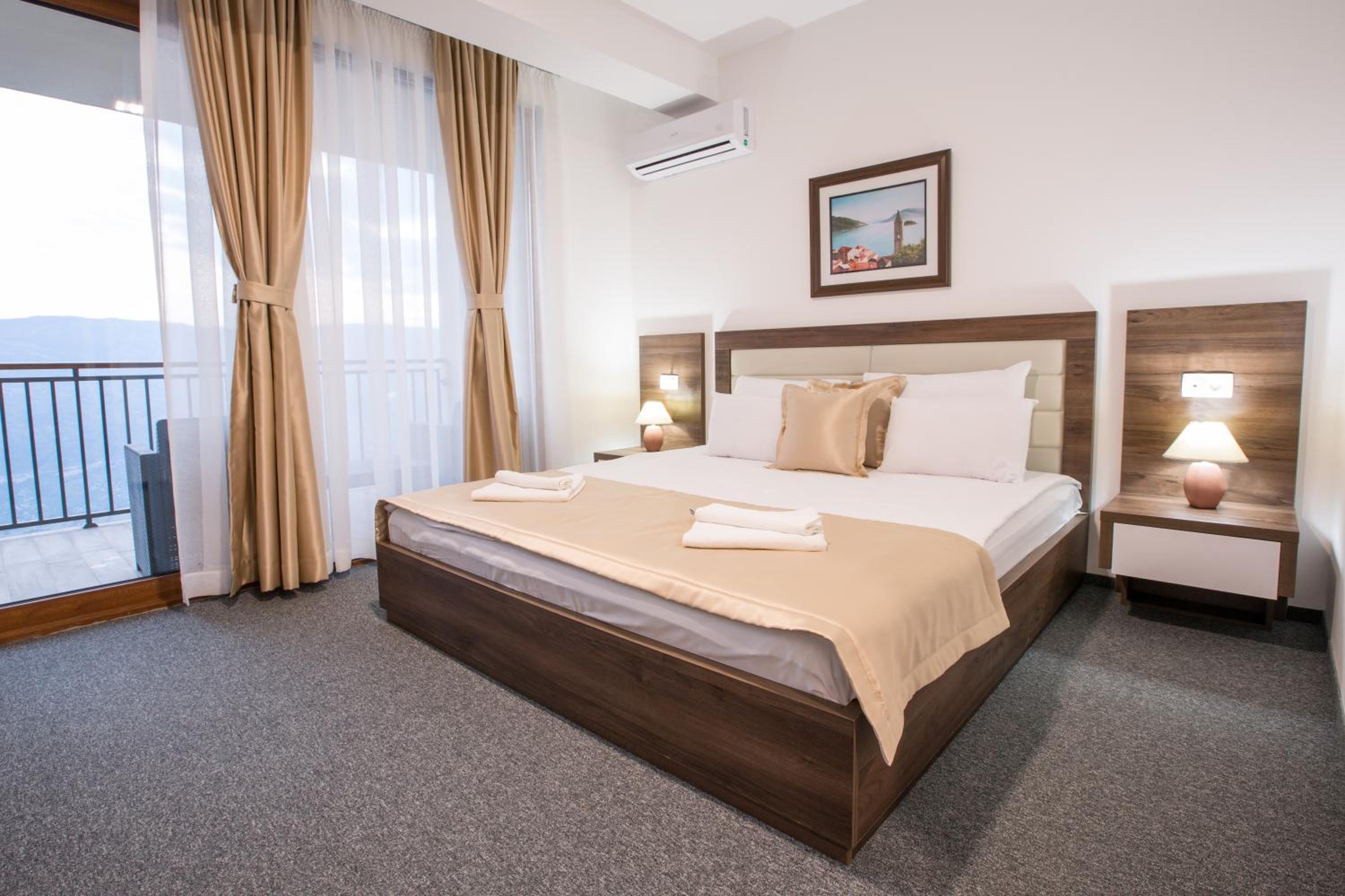 Double Room with Terrace - Photo 4