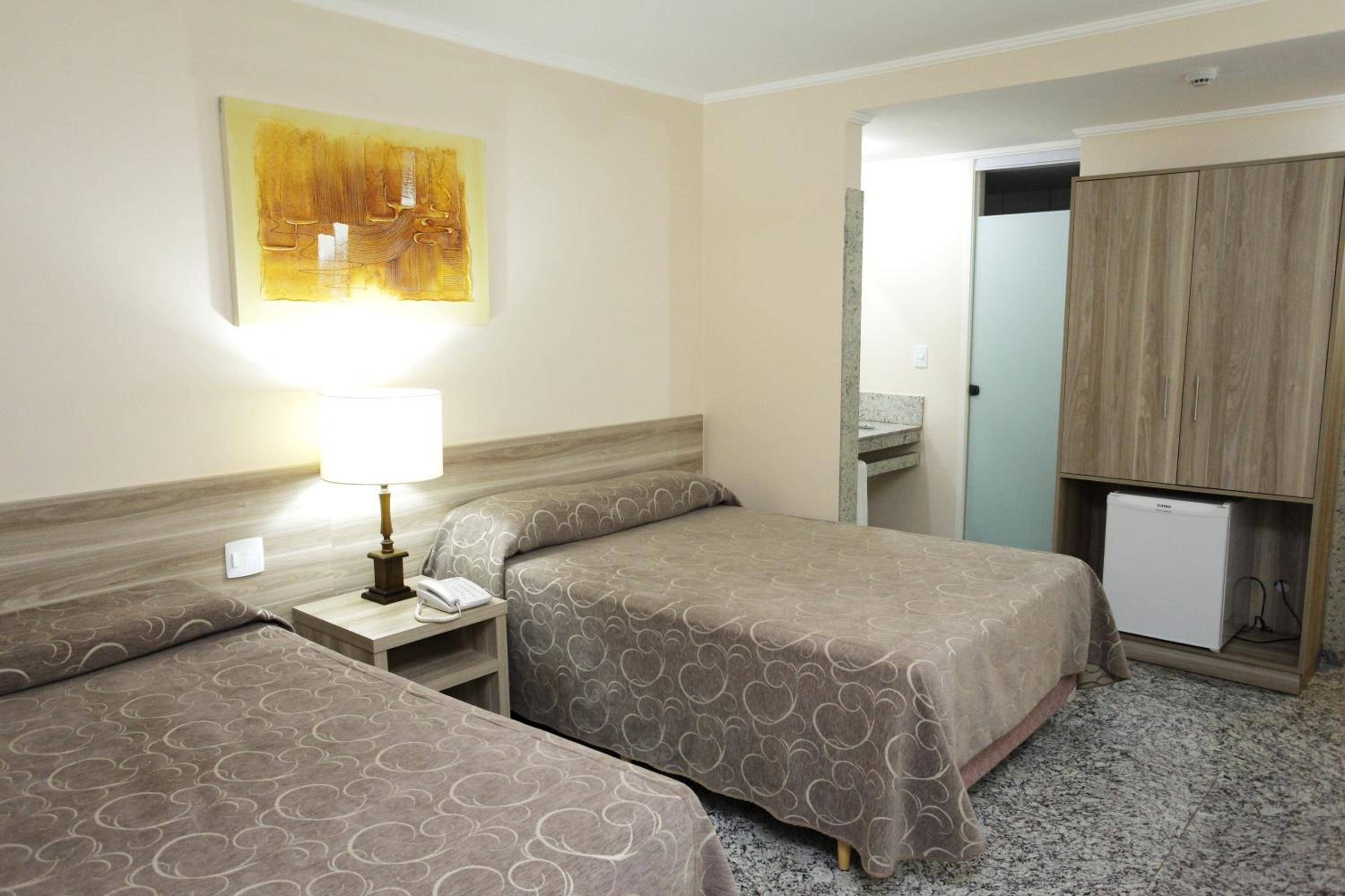 Standard Double Room with Two Double Beds photo 3