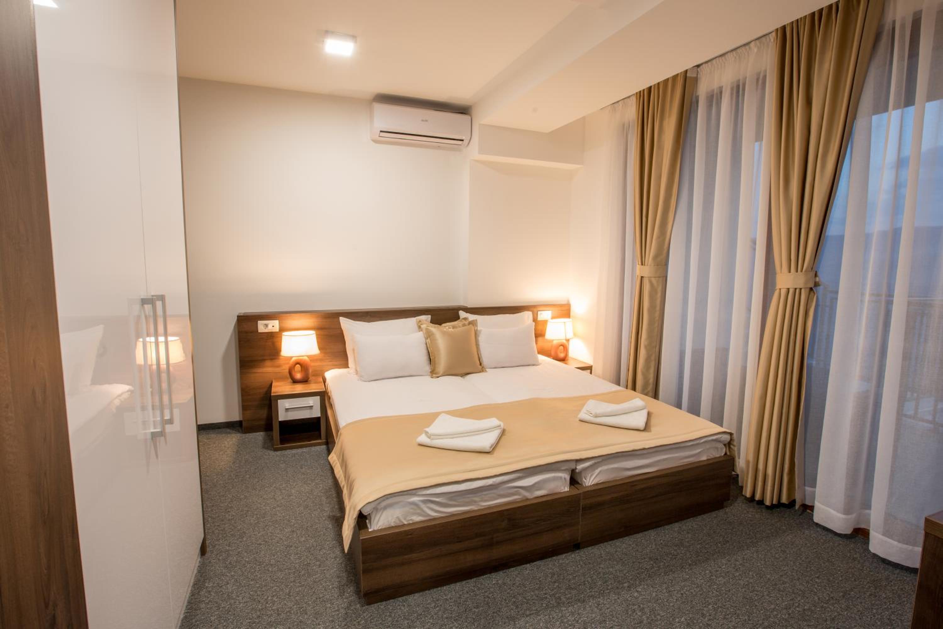 Superior Suite - Photo 1