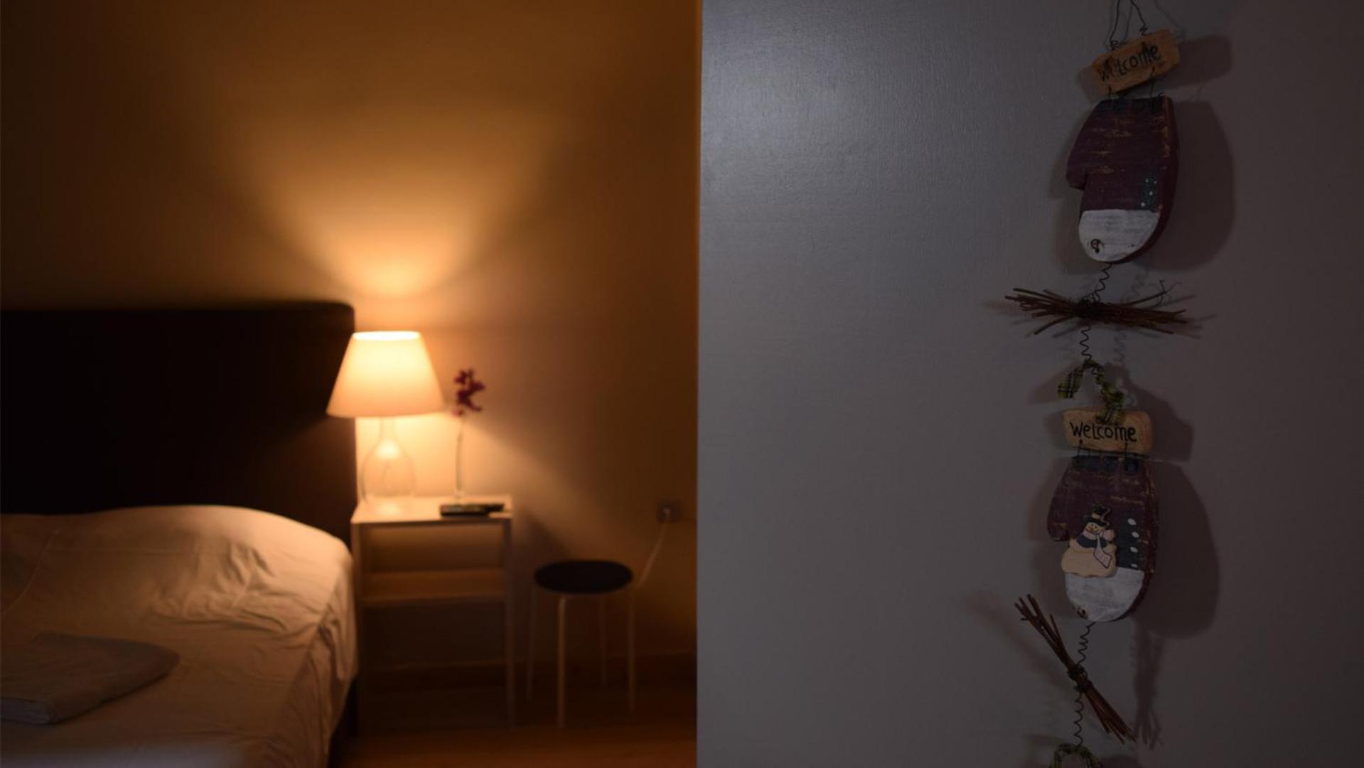 Studio Apartment - Photo 8