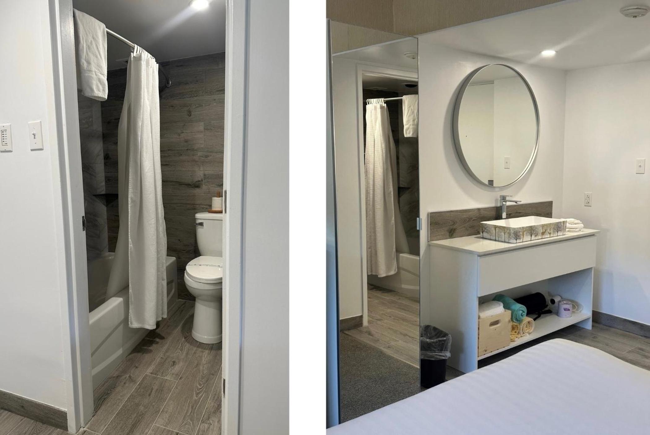 Deluxe Room with Two Double Beds with Harbor View photo 2