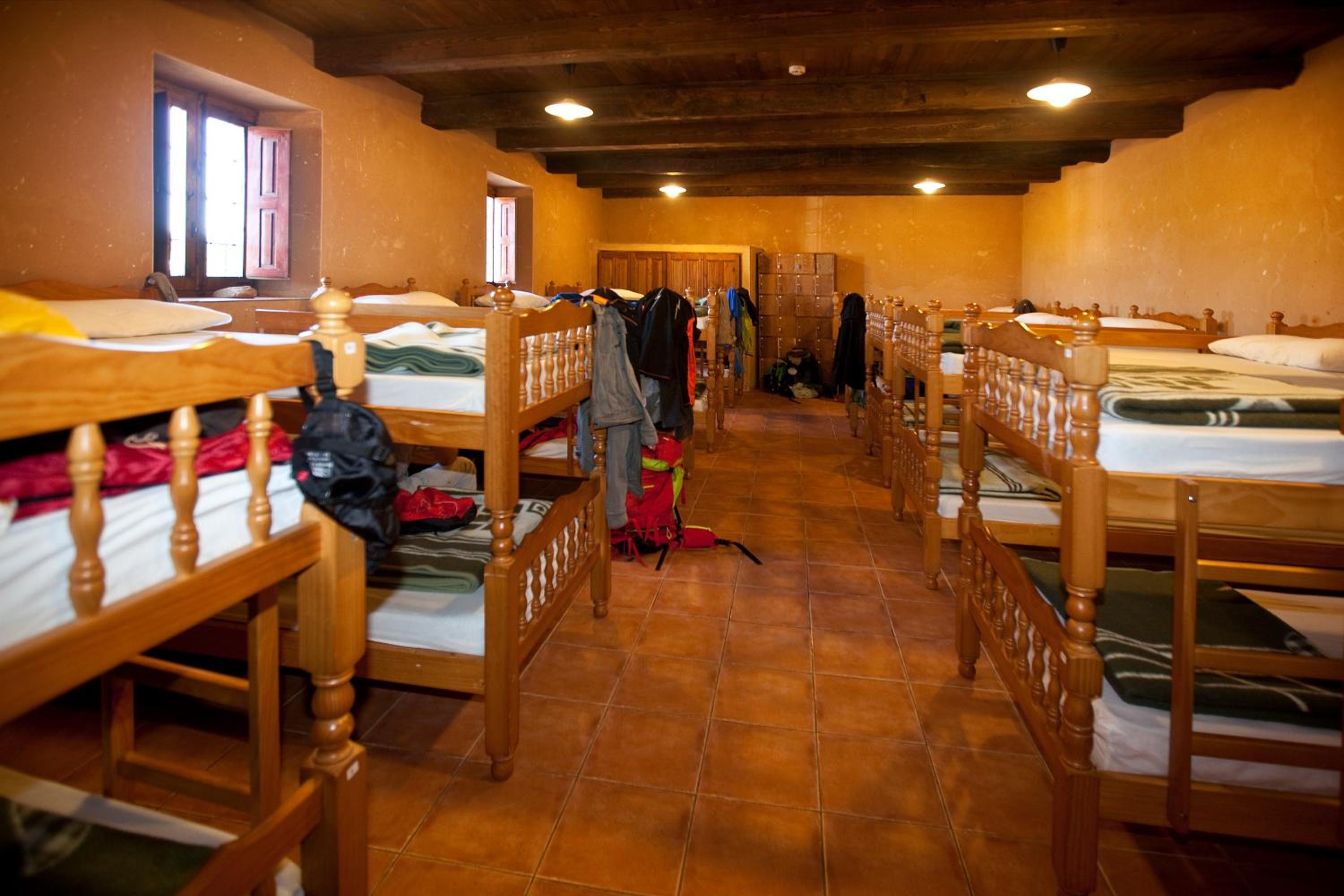 Sala de Dormitorio (22 Adultos)
