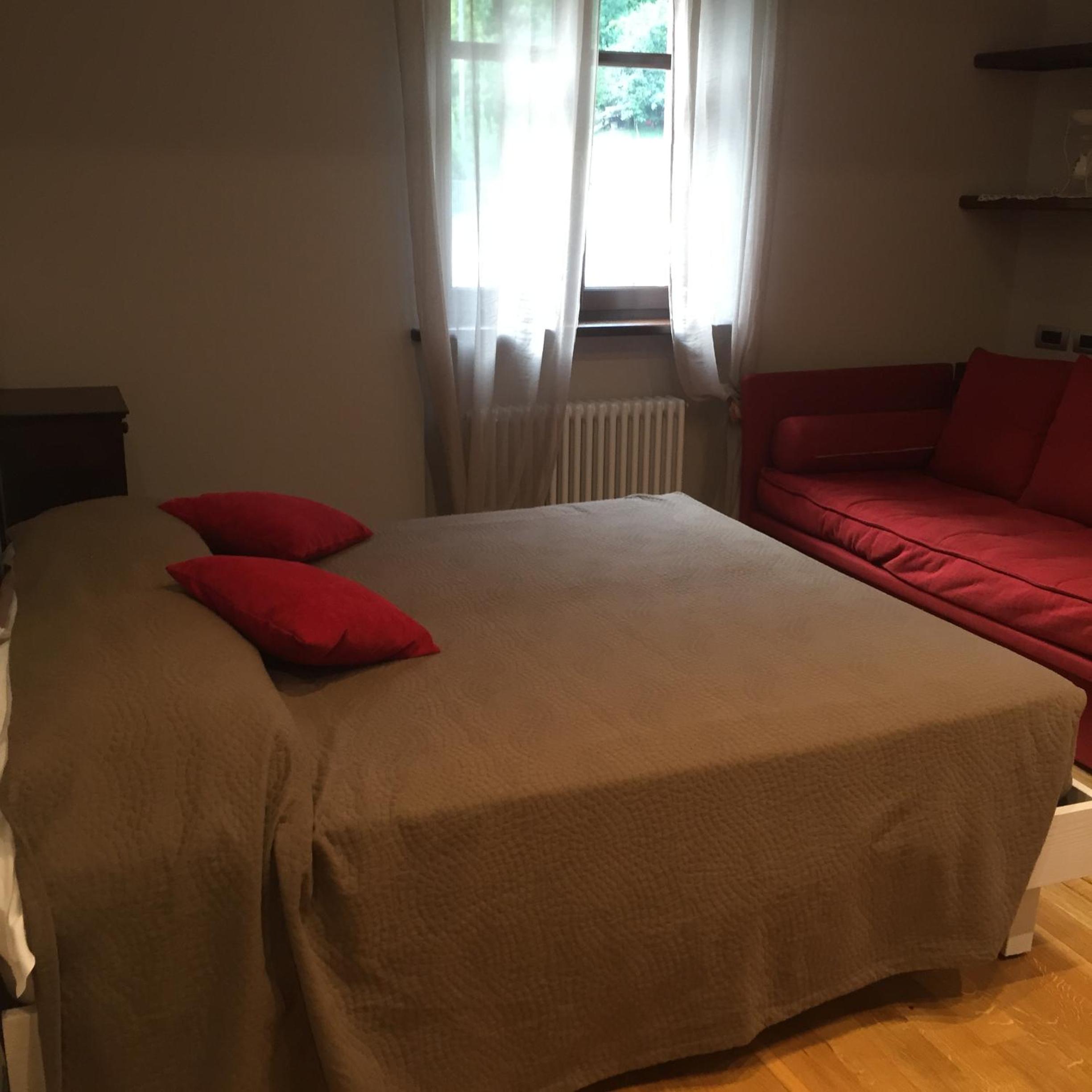 Double or Twin Room with Bathroom photo 2