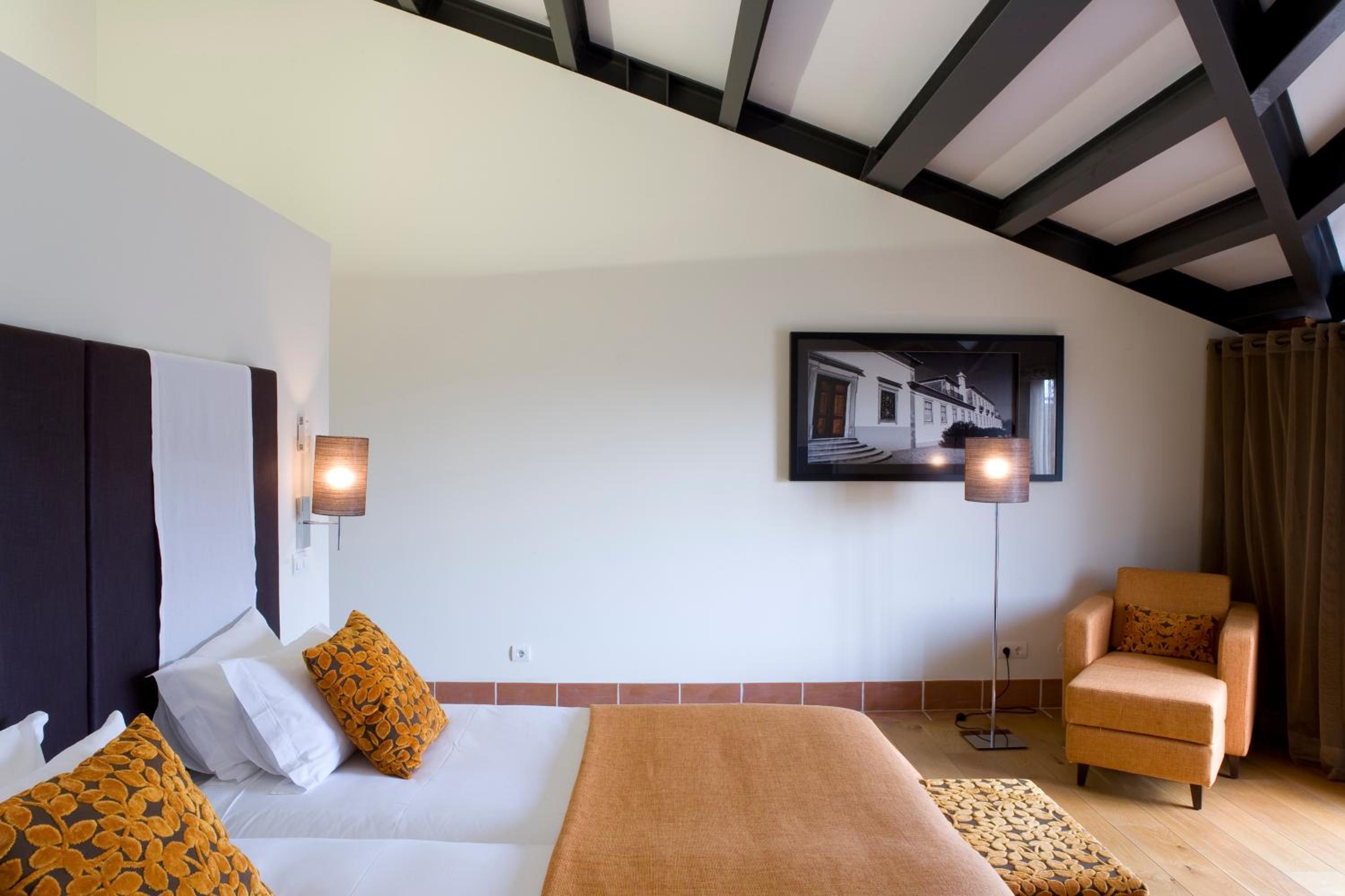 Deluxe Double Room - Photo 1