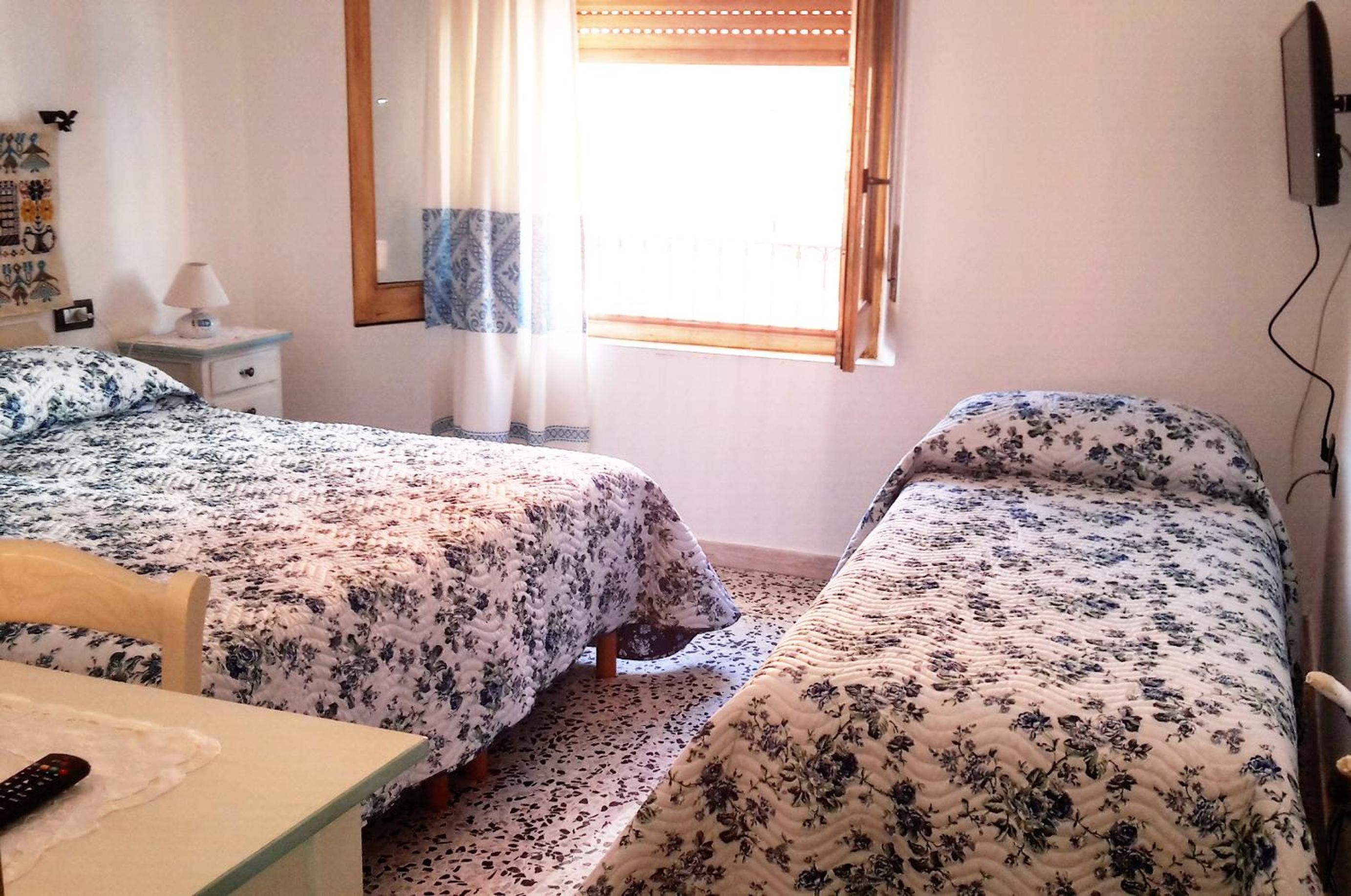Triple Room - Photo 9