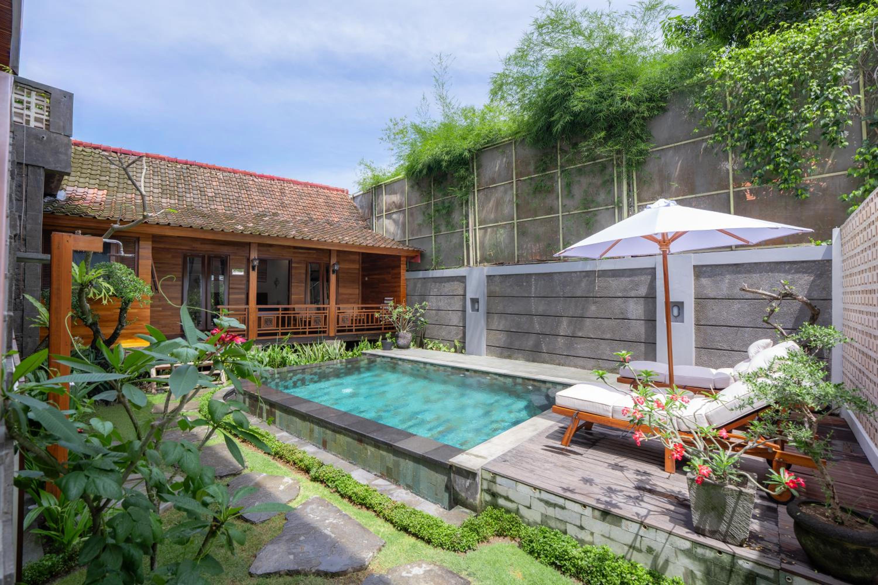 Superior Villa