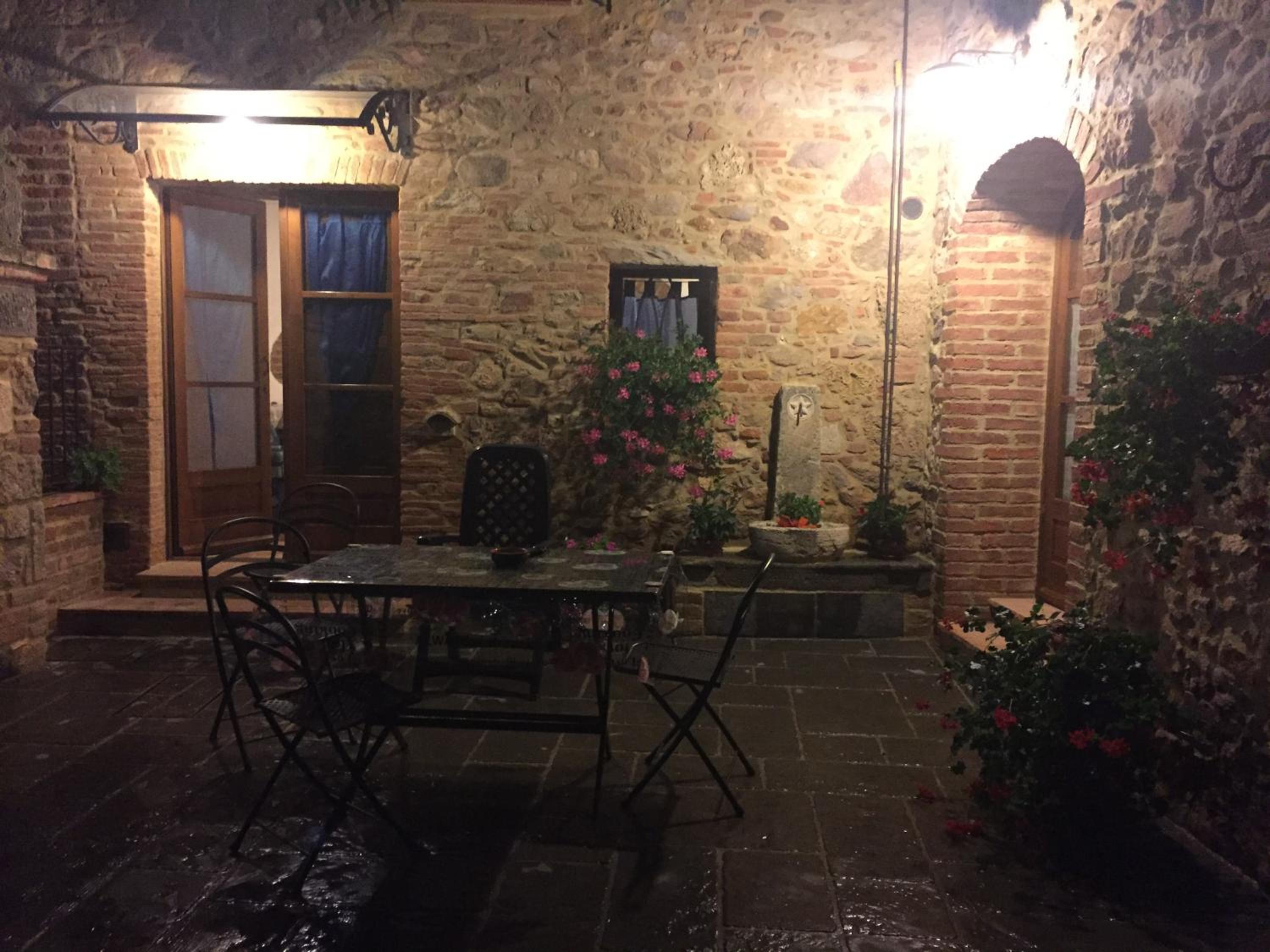Apartment - Photo 81