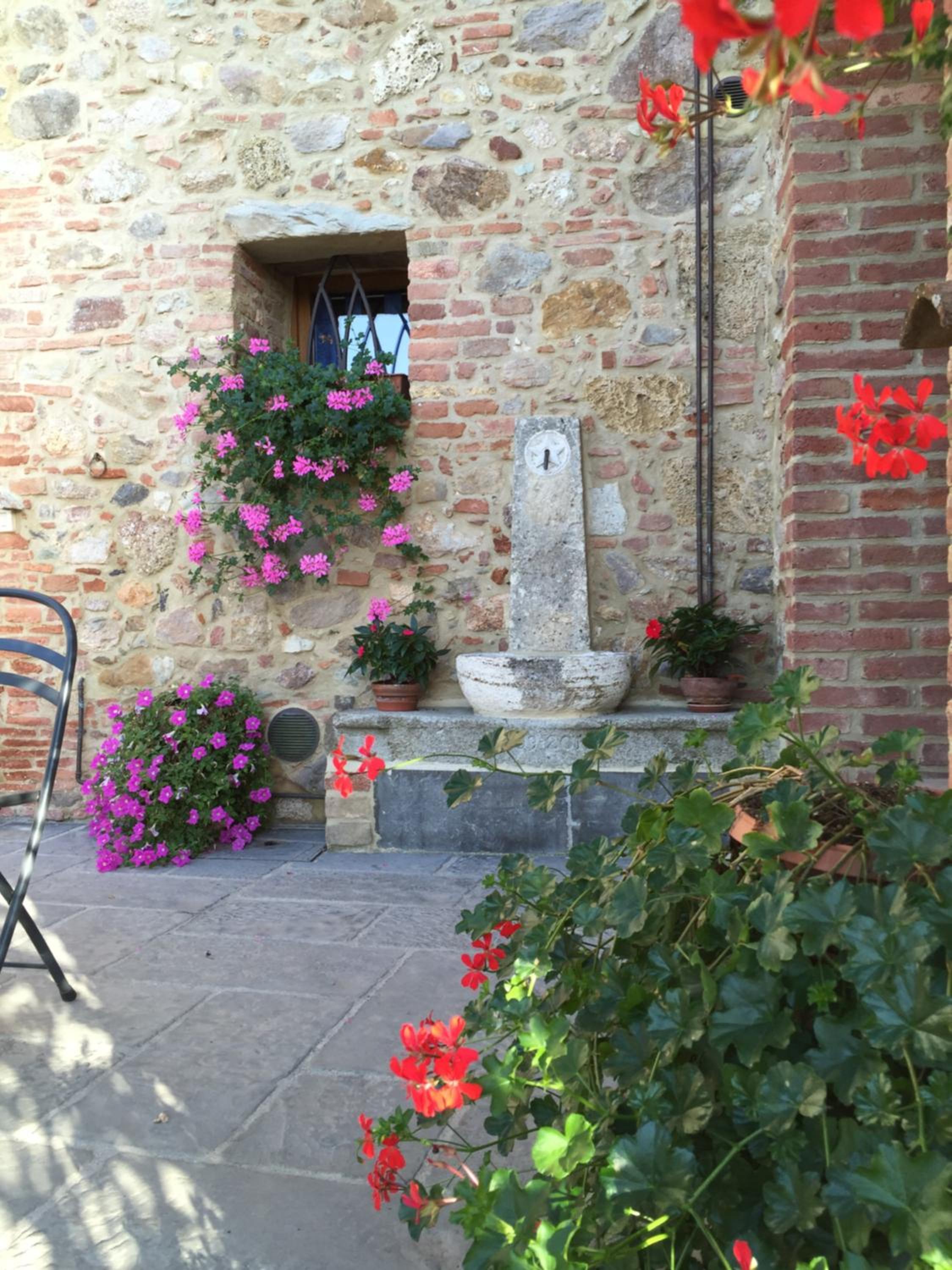 Apartment - Photo 79