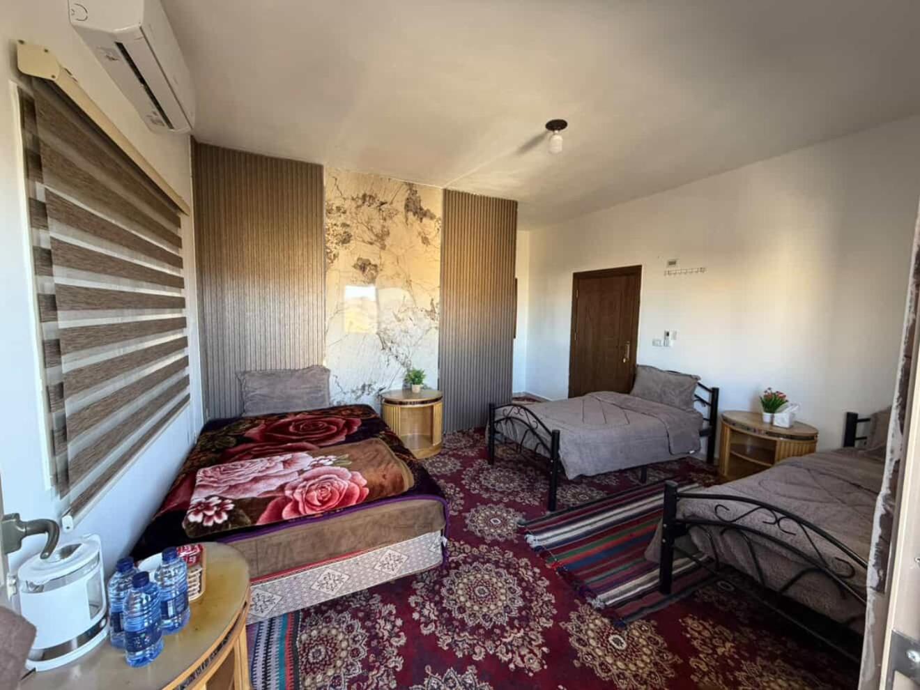 Triple Room with Private Bathroom photo 2