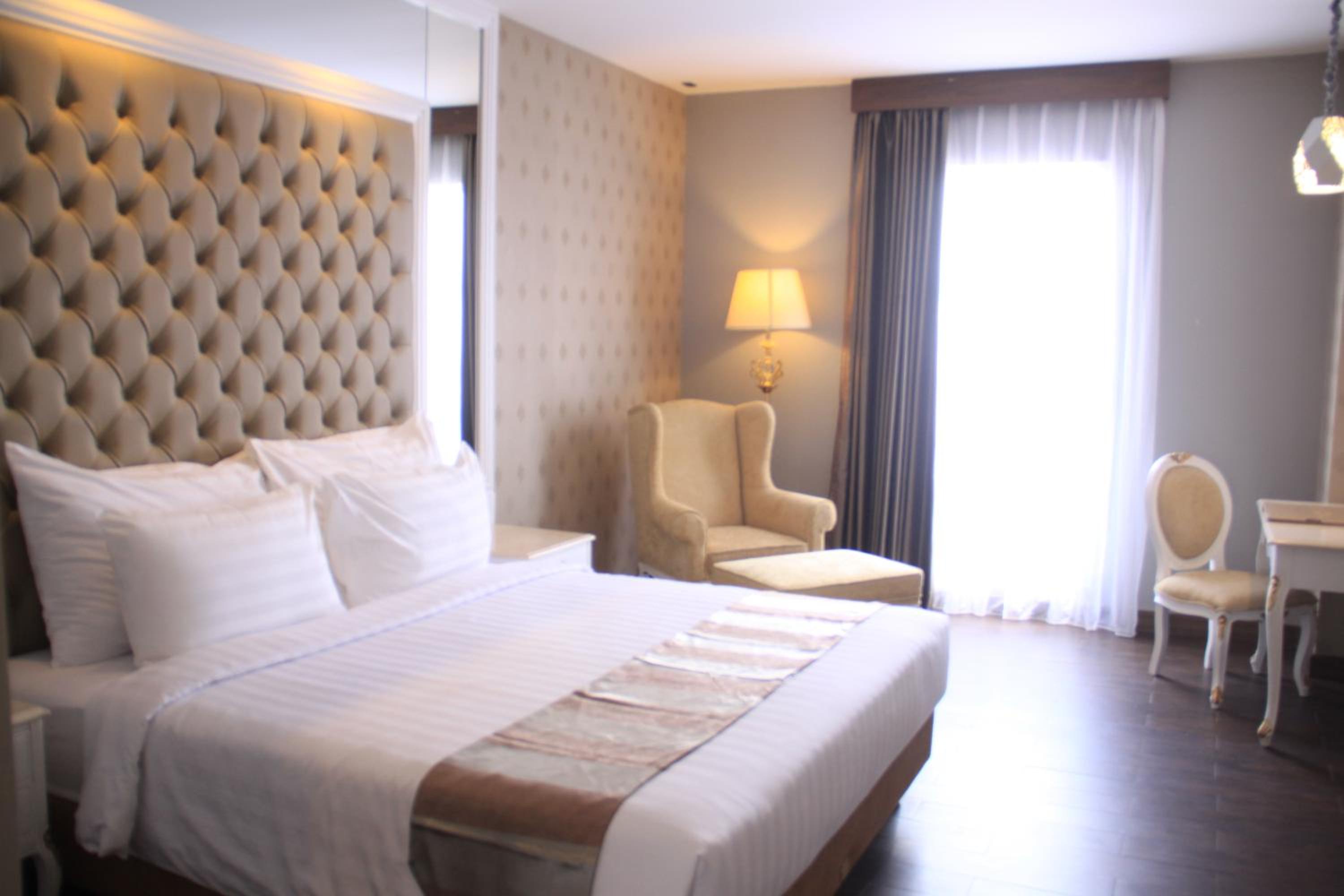 Deluxe Double Room - Photo 2