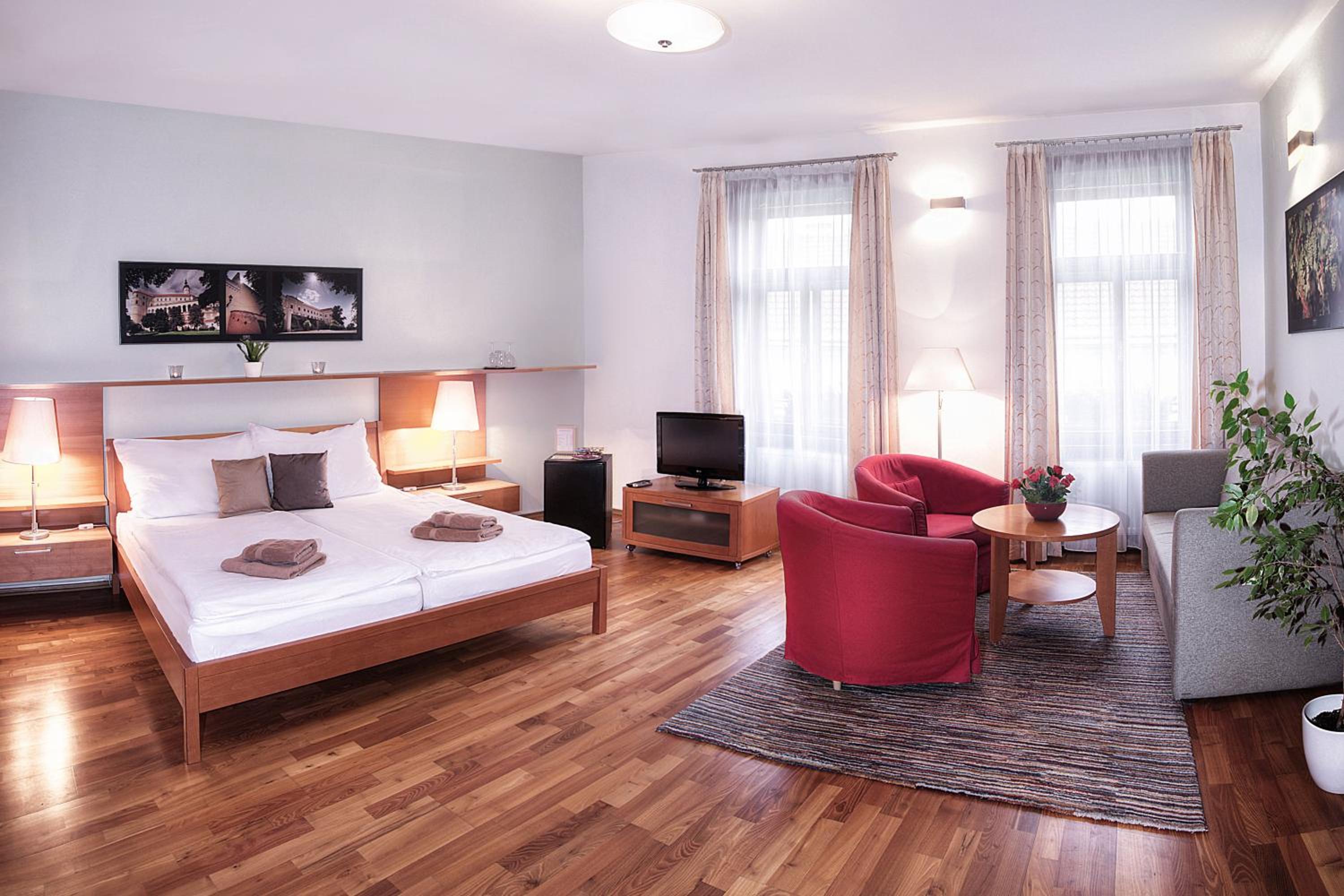 Double Room with Shower