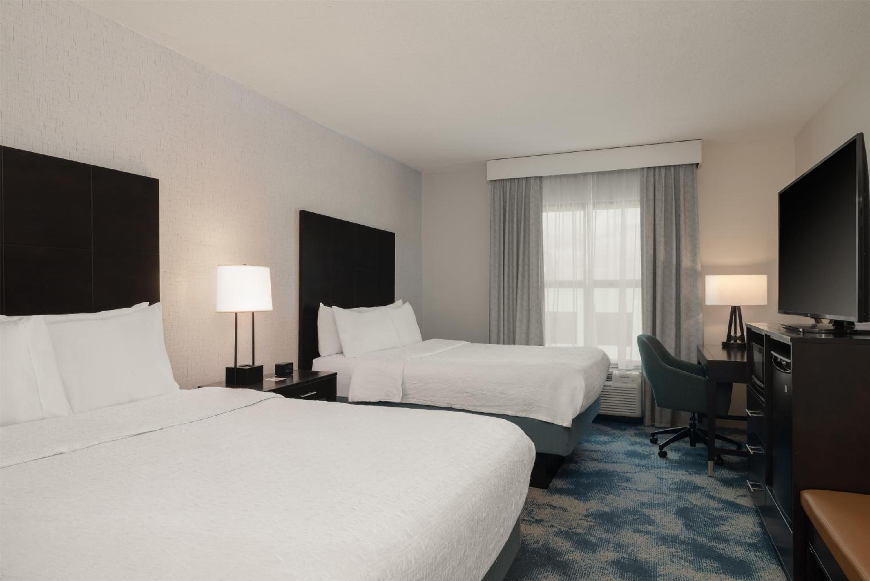 Room with Two Queen Beds - Non-Smoking