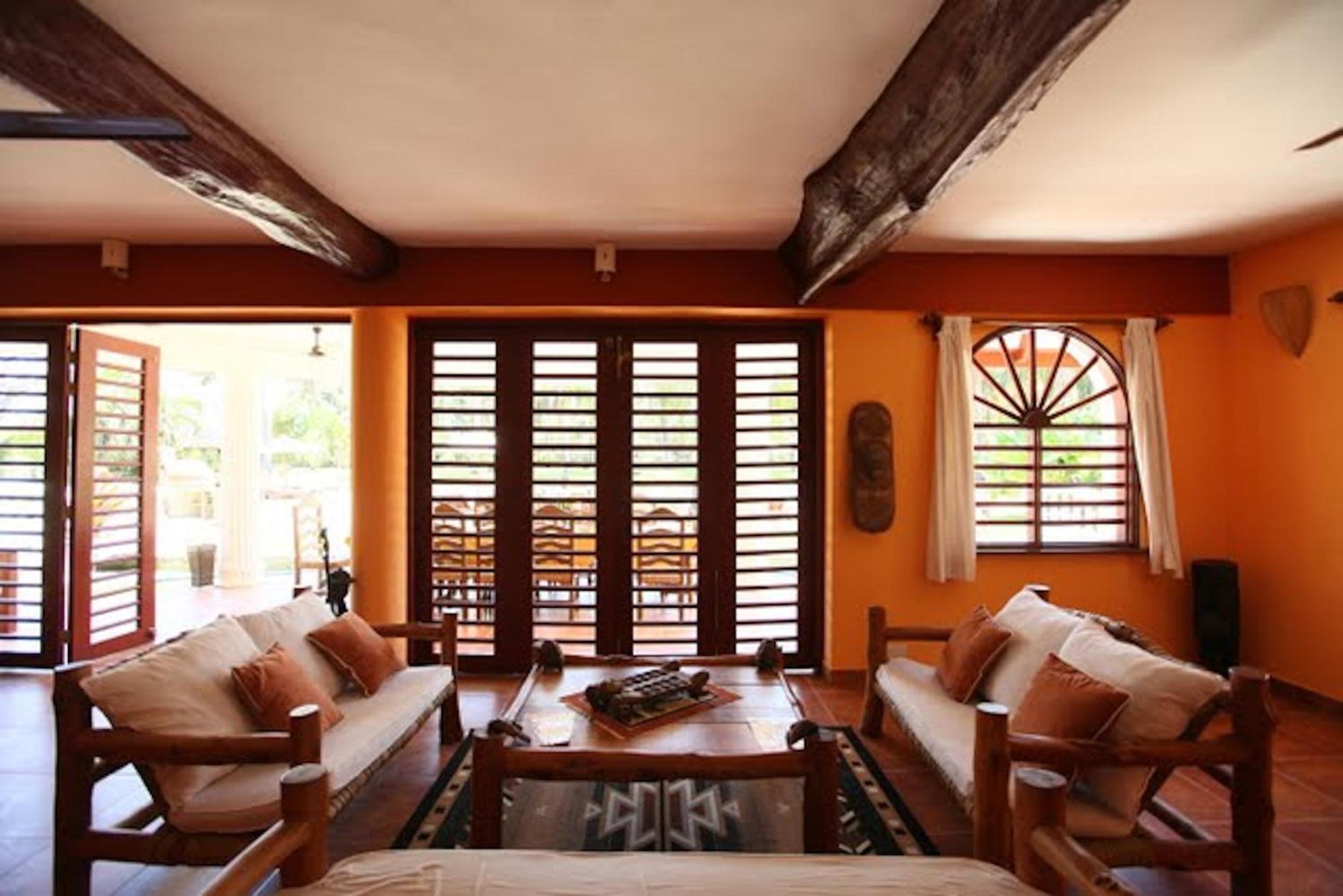 Junior Suite with Pool View photo 1