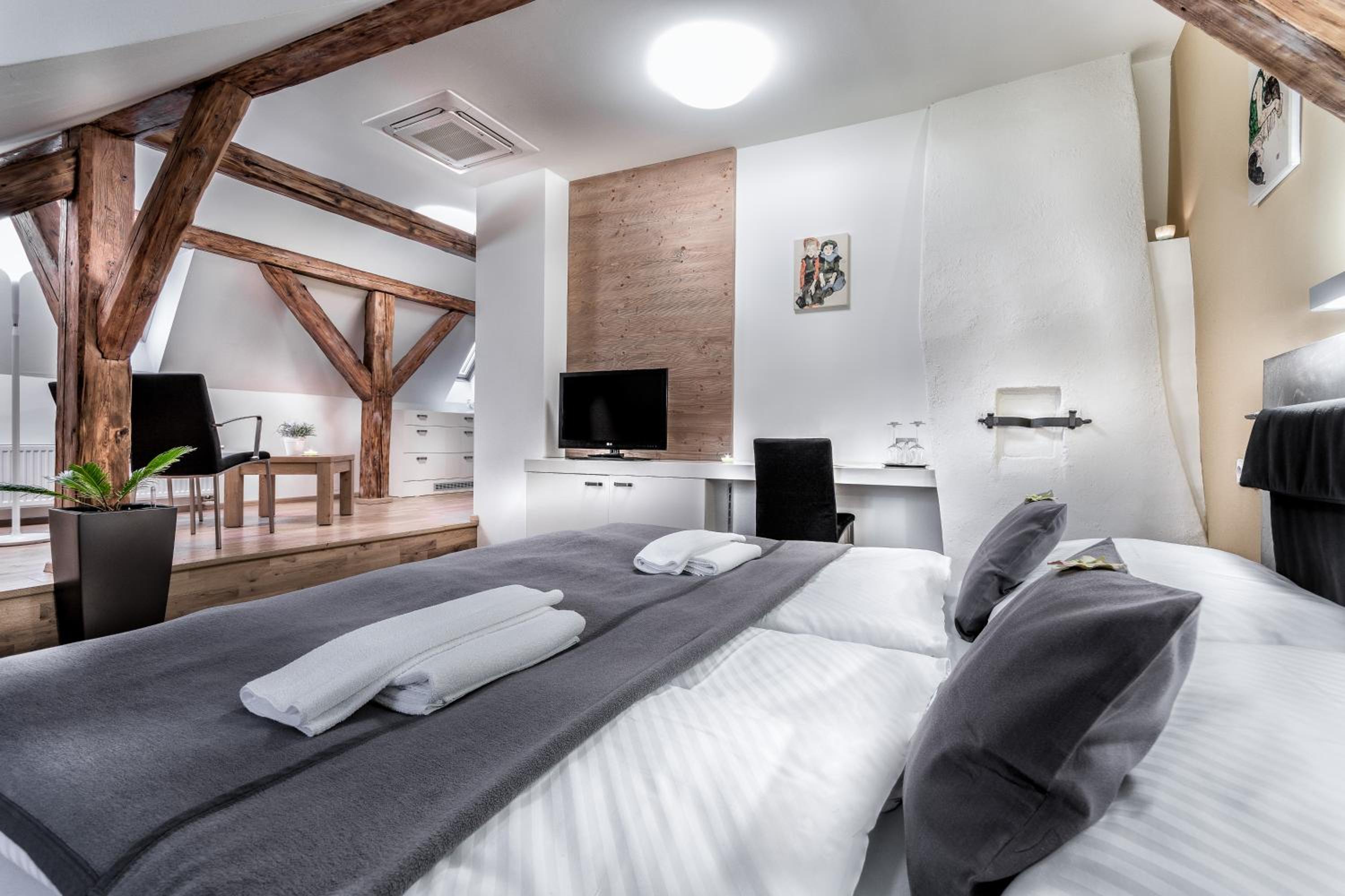 Double Room with View