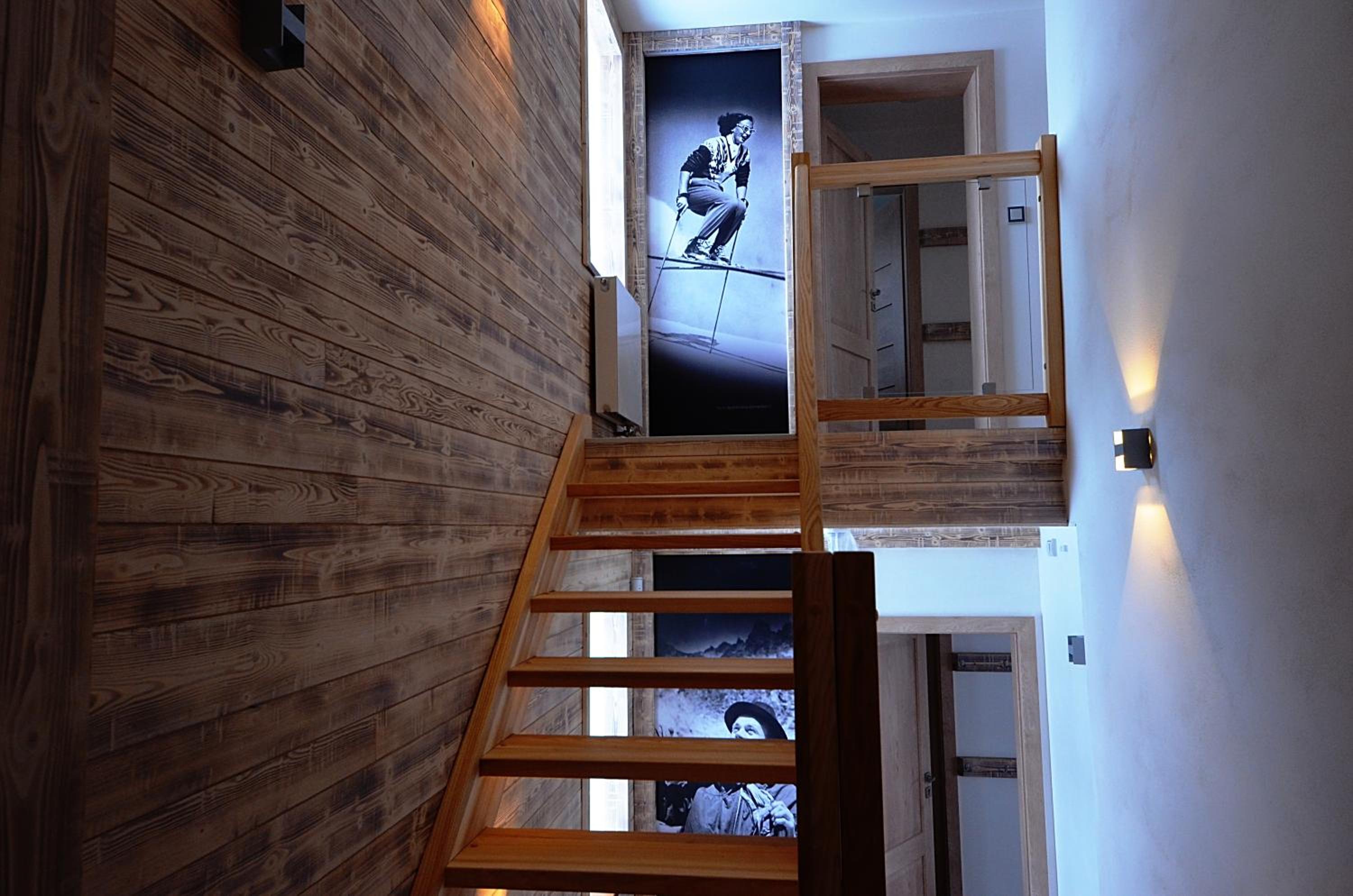 Apartment with Mountain View photo 3
